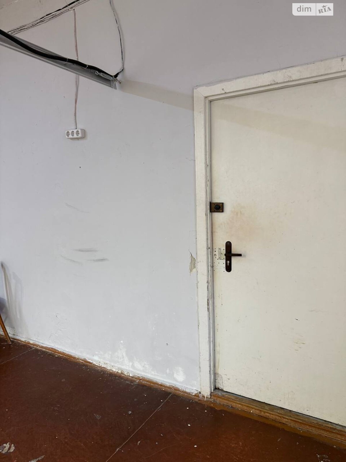 Коммерческое помещение в Хмельницком, сдам в аренду по Молодежная улица 12/1, район Юго-Западный, цена: 9 600 грн за объект фото 1