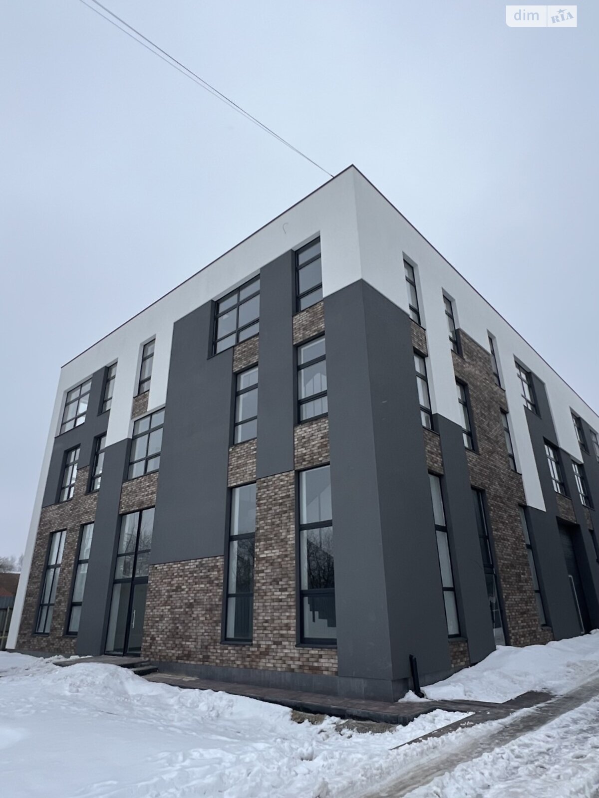 Коммерческое помещение в Хмельницком, сдам в аренду по Молодежная улица 15/1, район Юго-Западный, цена: 82 250 грн за объект фото 1 Коммерческое помещение в Хмельницком, сдам в аренду по Молодежная улица 15/1, район Юго-Западный, цена: 82 250 грн за объект фото 1