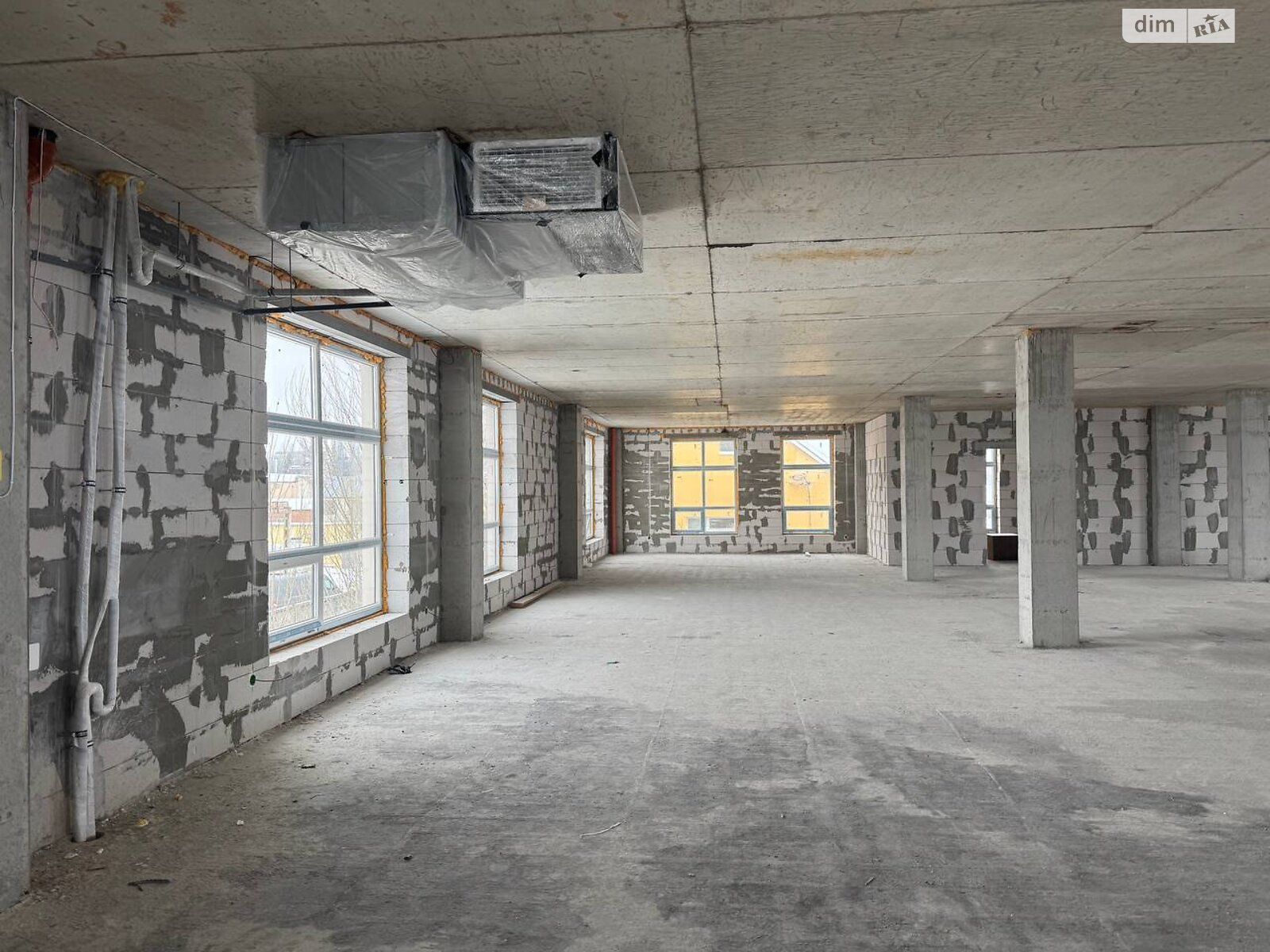 Коммерческое помещение в Хмельницком, сдам в аренду по Молодежная улица 15/1, район Юго-Западный, цена: 82 250 грн за объект фото 1 Коммерческое помещение в Хмельницком, сдам в аренду по Молодежная улица 15/1, район Юго-Западный, цена: 82 250 грн за объект фото 1