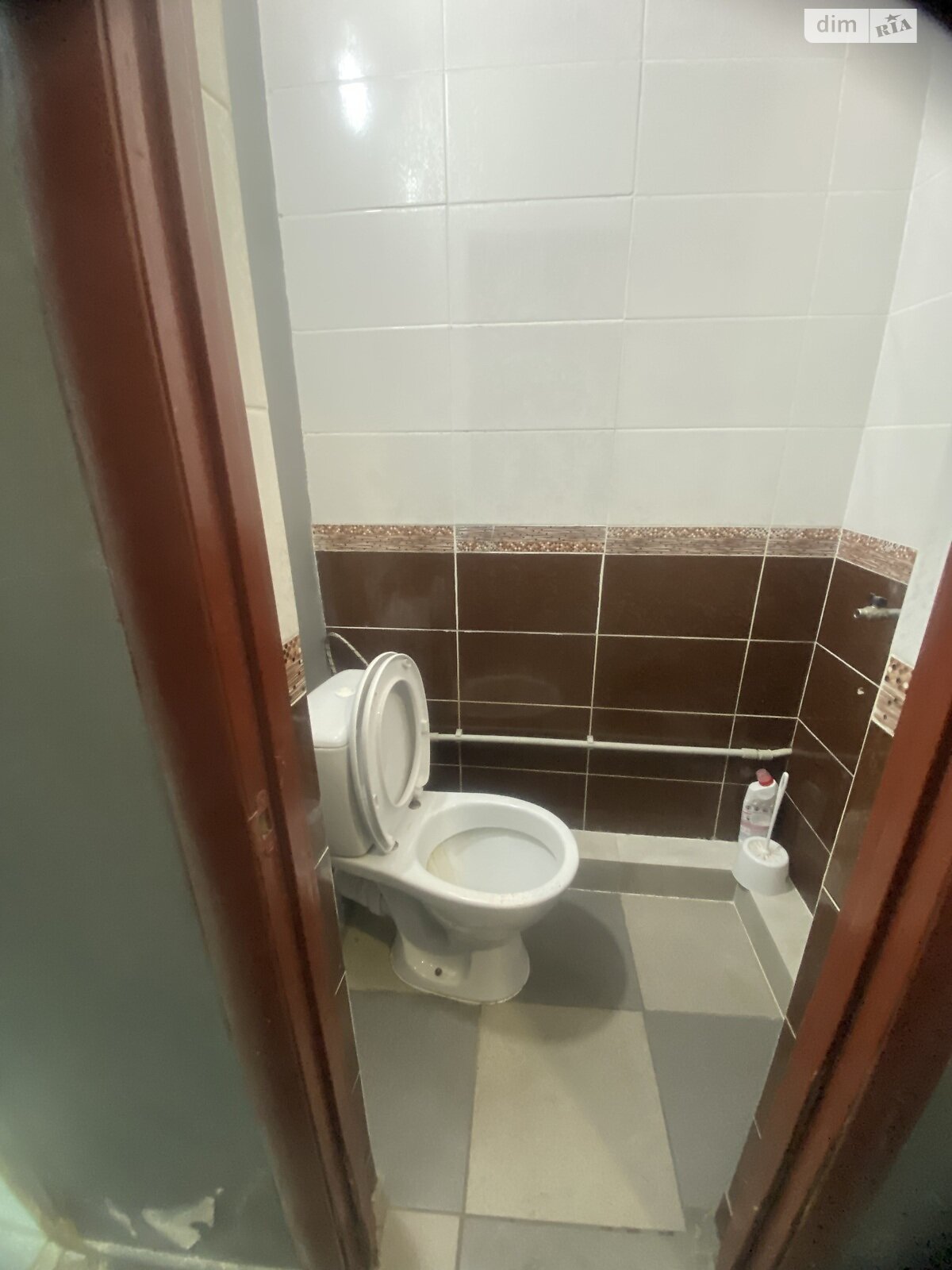 Комерційне приміщення в Хмельницькому, здам в оренду по Тернопільська вулиця, район Південно-Західний, ціна: 24 000 грн за об’єкт фото 1 Комерційне приміщення в Хмельницькому, здам в оренду по Тернопільська вулиця, район Південно-Західний, ціна: 24 000 грн за об’єкт фото 1
