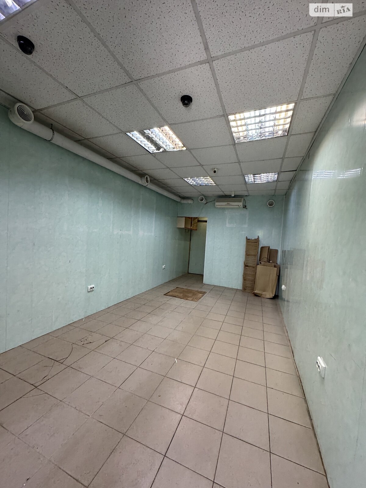 Комерційне приміщення в Хмельницькому, здам в оренду по Чорновола вулиця 52/1, район Загот Зерно, ціна: 6 000 грн за об’єкт фото 1 Комерційне приміщення в Хмельницькому, здам в оренду по Чорновола вулиця 52/1, район Загот Зерно, ціна: 6 000 грн за об’єкт фото 1