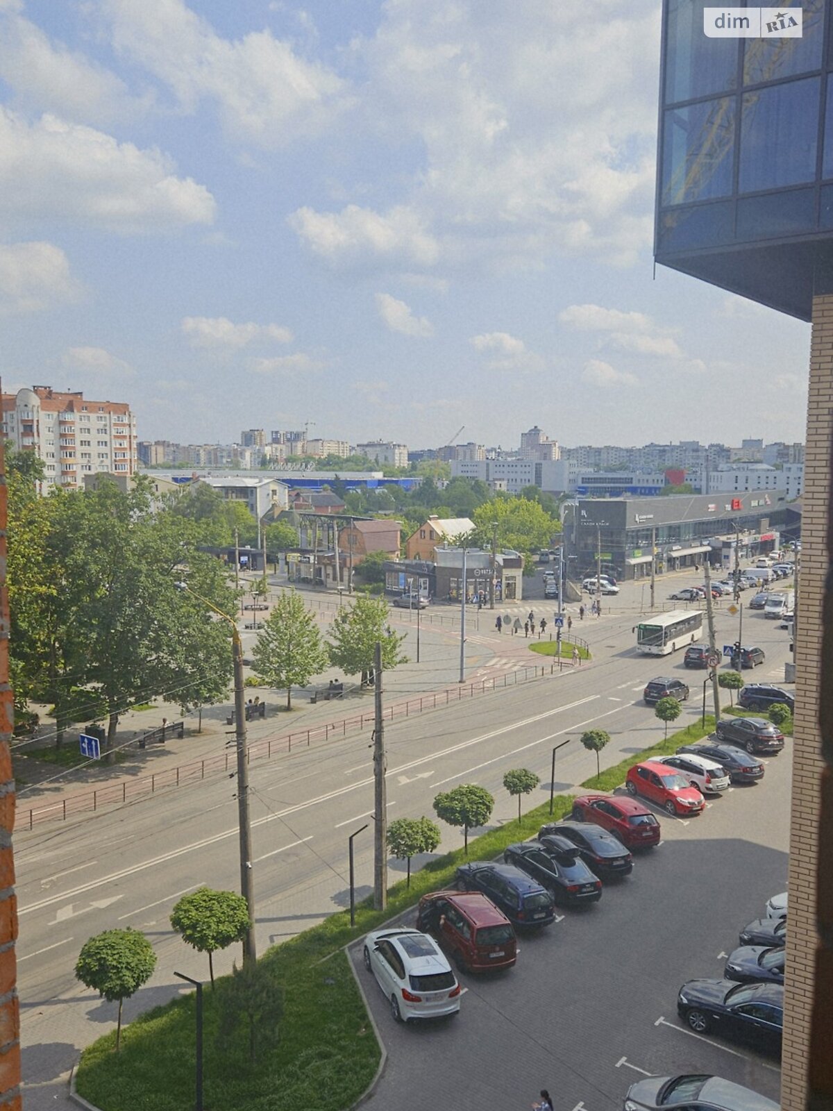 Комерційне приміщення в Хмельницькому, здам в оренду по Степана Бандери вулиця, район Заріччя, ціна: 66 000 грн за об’єкт фото 1 Комерційне приміщення в Хмельницькому, здам в оренду по Степана Бандери вулиця, район Заріччя, ціна: 66 000 грн за об’єкт фото 1