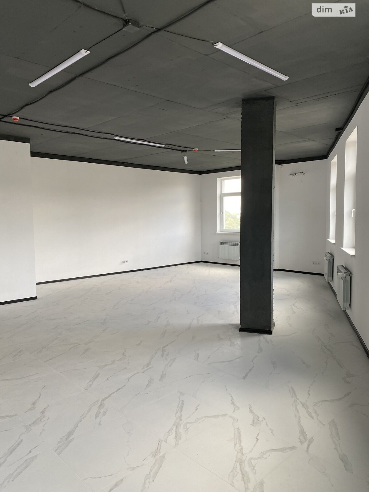 Комерційне приміщення в Хмельницькому, здам в оренду по Свободи вулиця 18/2, район Заріччя, ціна: 16 000 грн за об’єкт фото 1 Комерційне приміщення в Хмельницькому, здам в оренду по Свободи вулиця 18/2, район Заріччя, ціна: 16 000 грн за об’єкт фото 1