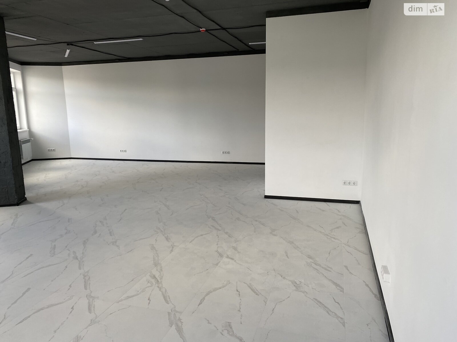 Комерційне приміщення в Хмельницькому, здам в оренду по Свободи вулиця 18/2, район Заріччя, ціна: 16 000 грн за об’єкт фото 1 Комерційне приміщення в Хмельницькому, здам в оренду по Свободи вулиця 18/2, район Заріччя, ціна: 16 000 грн за об’єкт фото 1