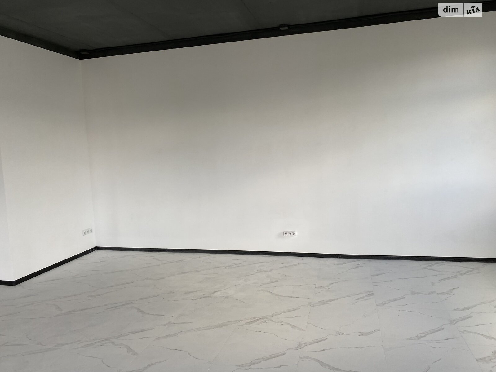 Комерційне приміщення в Хмельницькому, здам в оренду по Свободи вулиця 18/2, район Заріччя, ціна: 16 000 грн за об’єкт фото 1 Комерційне приміщення в Хмельницькому, здам в оренду по Свободи вулиця 18/2, район Заріччя, ціна: 16 000 грн за об’єкт фото 1