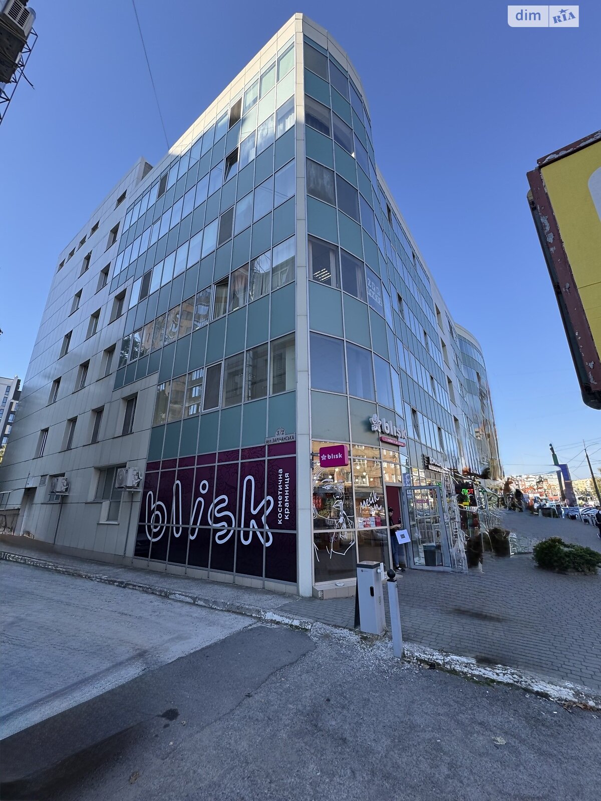 Комерційне приміщення в Хмельницькому, здам в оренду по Зарічанська вулиця 3/2, район Заріччя, ціна: 35 650 грн за об’єкт фото 1