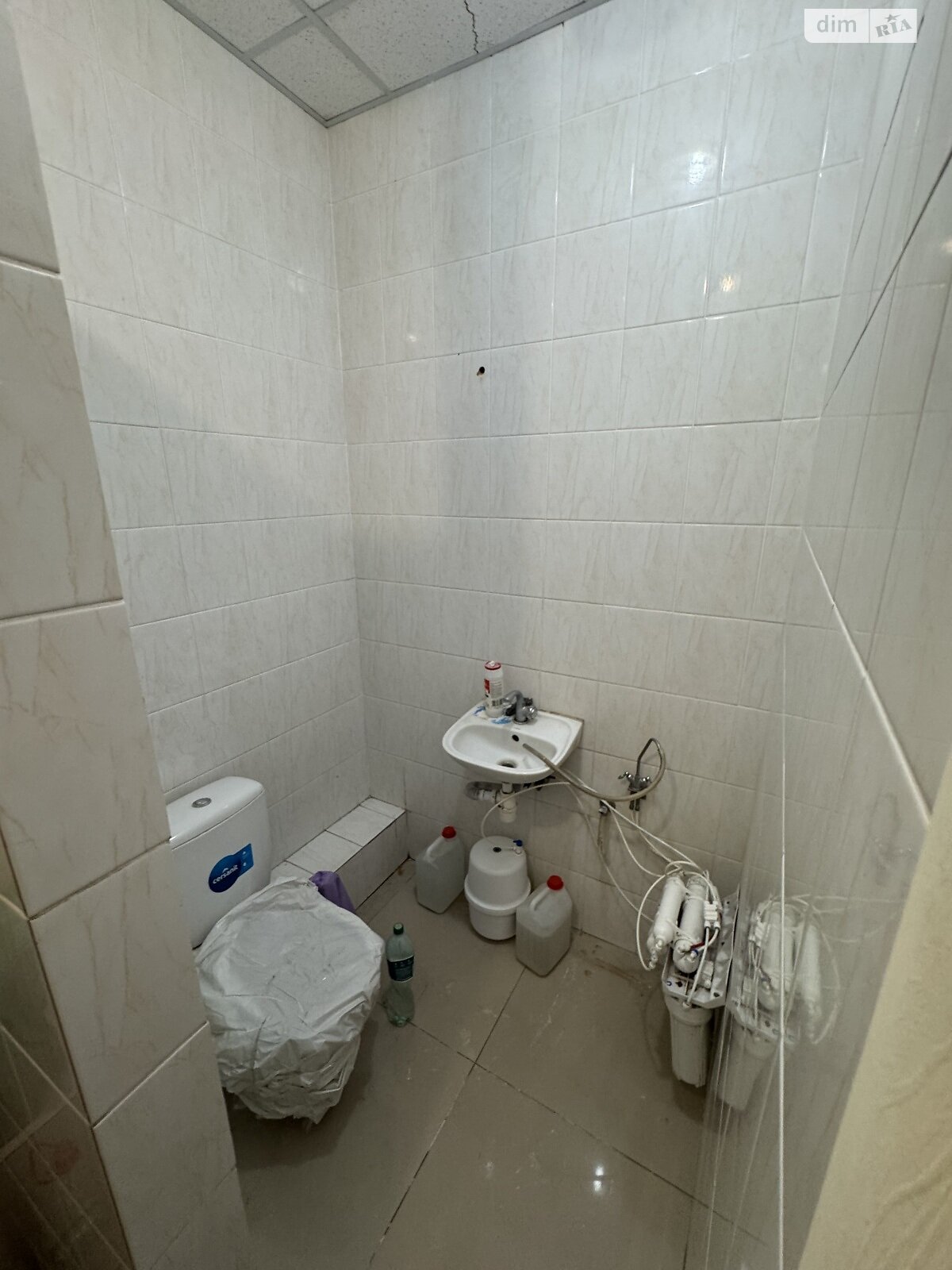 Комерційне приміщення в Хмельницькому, здам в оренду по Зарічанська вулиця 3/2, район Заріччя, ціна: 35 650 грн за об’єкт фото 1