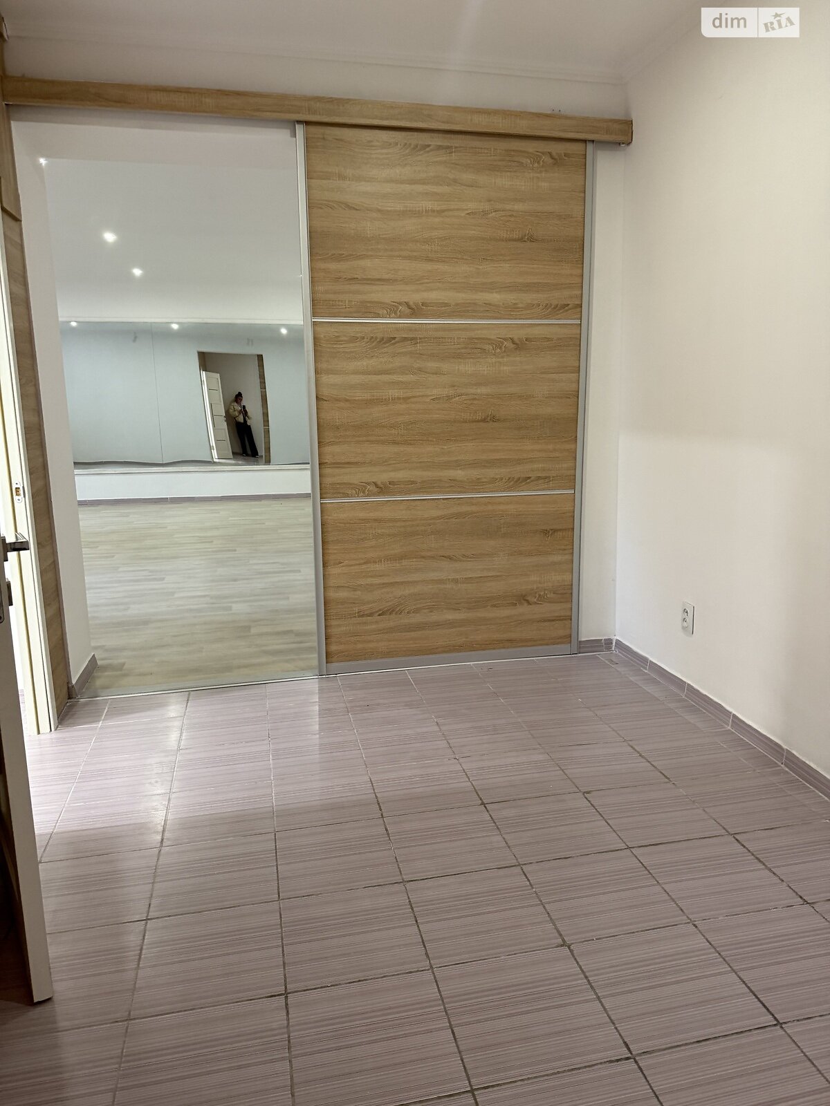 Комерційне приміщення в Хмельницькому, здам в оренду по Зарічанська вулиця, район Заріччя, ціна: 61 000 грн за об’єкт фото 1