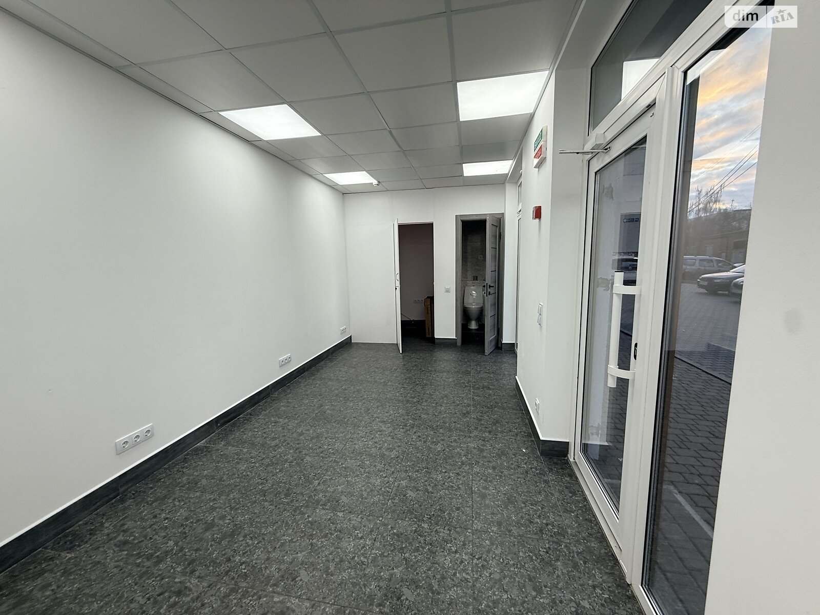 Коммерческое помещение в Хмельницком, сдам в аренду по Проскуровского Подполья улица 113, район Завалье, цена: 22 000 грн за объект фото 1