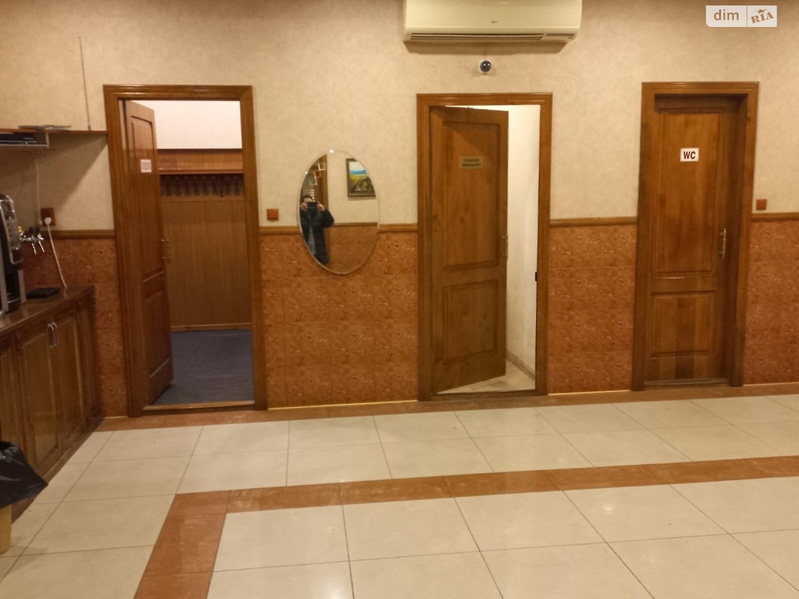 Коммерческое помещение в Хусте, Карпатской Сечи улица, цена аренды: 41 000 грн за объект фото 1