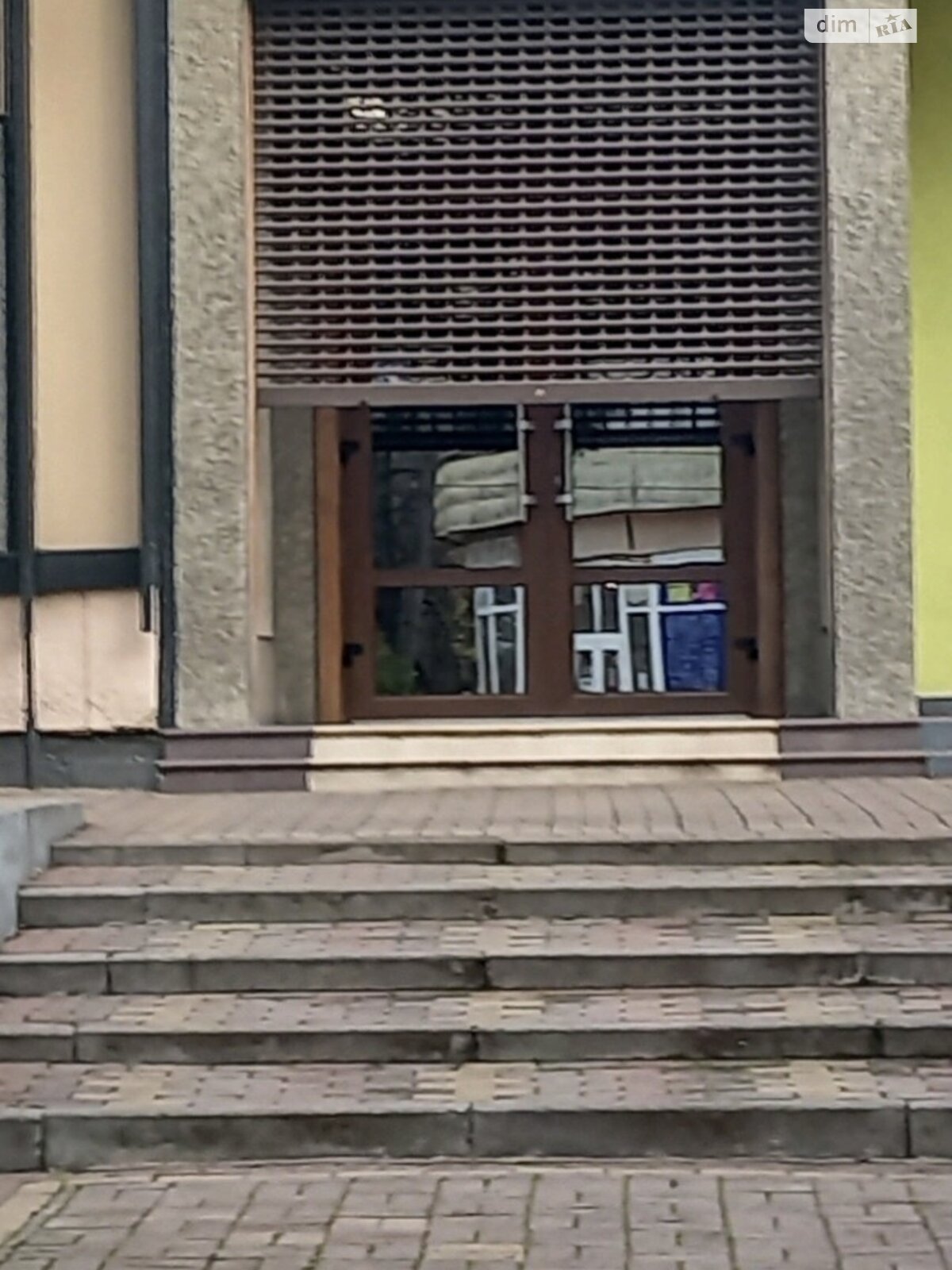 Коммерческое помещение в Хусте, Карпатской Сечи улица, цена аренды: 41 000 грн за объект фото 1