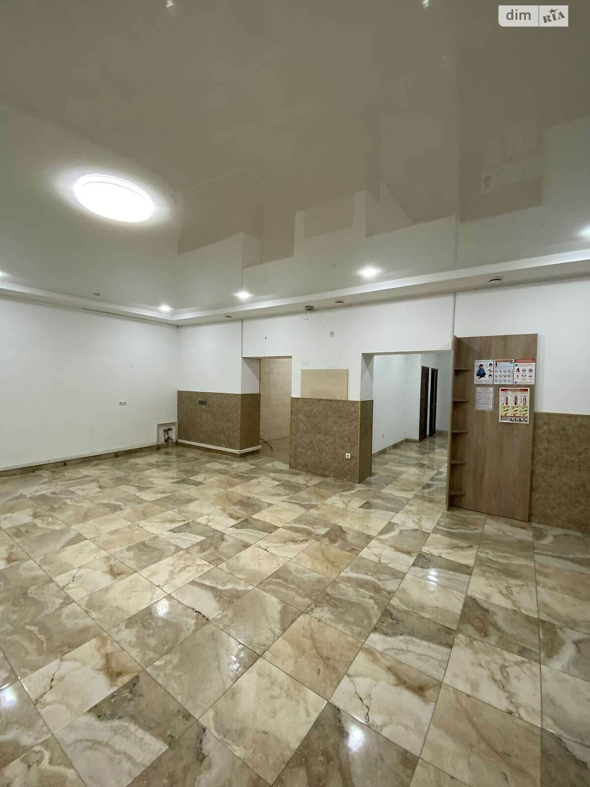 Коммерческое помещение в Ирпене, сдам в аренду по Мечникова улица, район Ирпень, цена: 20 000 грн за объект фото 1 Коммерческое помещение в Ирпене, сдам в аренду по Мечникова улица, район Ирпень, цена: 20 000 грн за объект фото 1