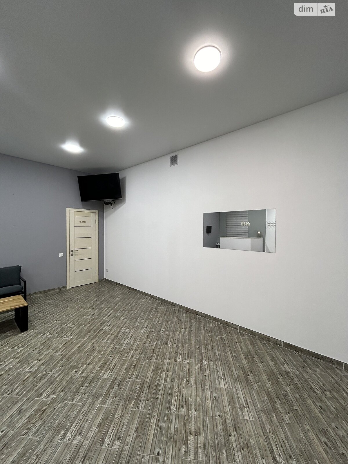 Коммерческое помещение в Ирпене, сдам в аренду по Николая Руденко (Матросова) улица 15Д, район Ирпень, цена: 11 000 грн за объект фото 1 Коммерческое помещение в Ирпене, сдам в аренду по Николая Руденко (Матросова) улица 15Д, район Ирпень, цена: 11 000 грн за объект фото 1