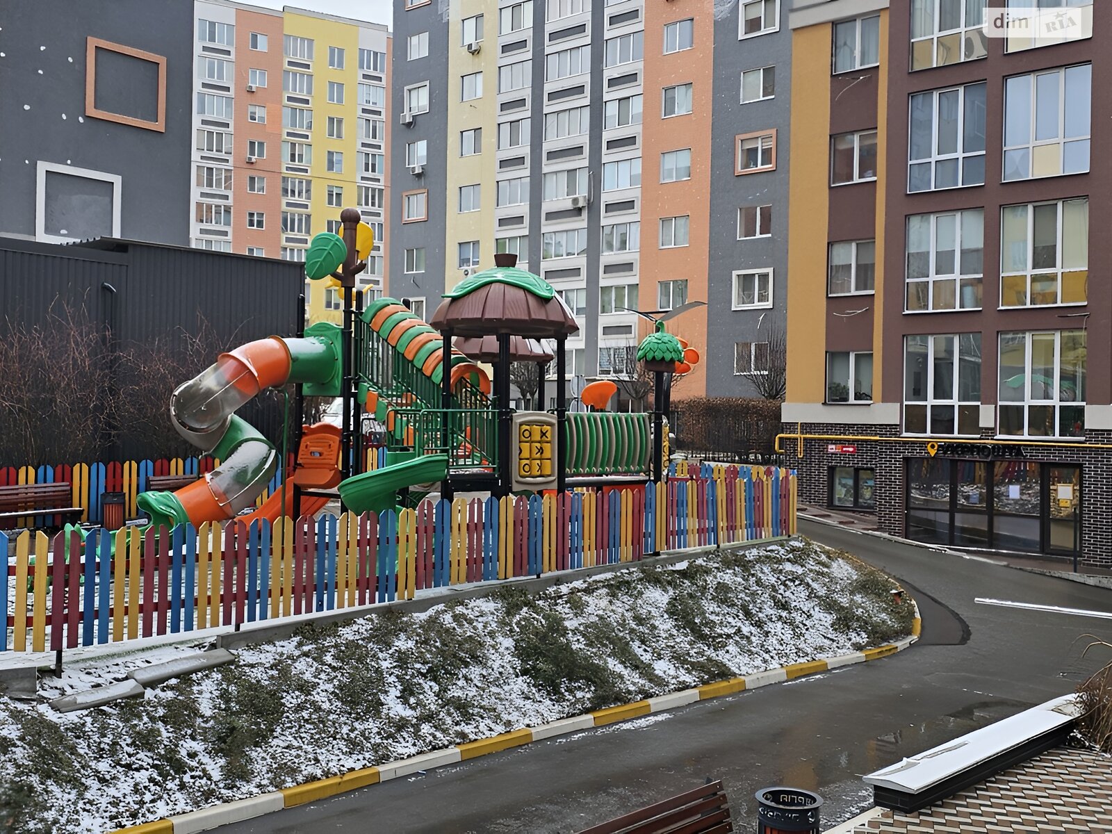 Коммерческое помещение в Ирпене, сдам в аренду по Николая Сингаевского (Новооскольская) улица 2, район Ирпень, цена: 20 000 грн за объект фото 1 Коммерческое помещение в Ирпене, сдам в аренду по Николая Сингаевского (Новооскольская) улица 2, район Ирпень, цена: 20 000 грн за объект фото 1