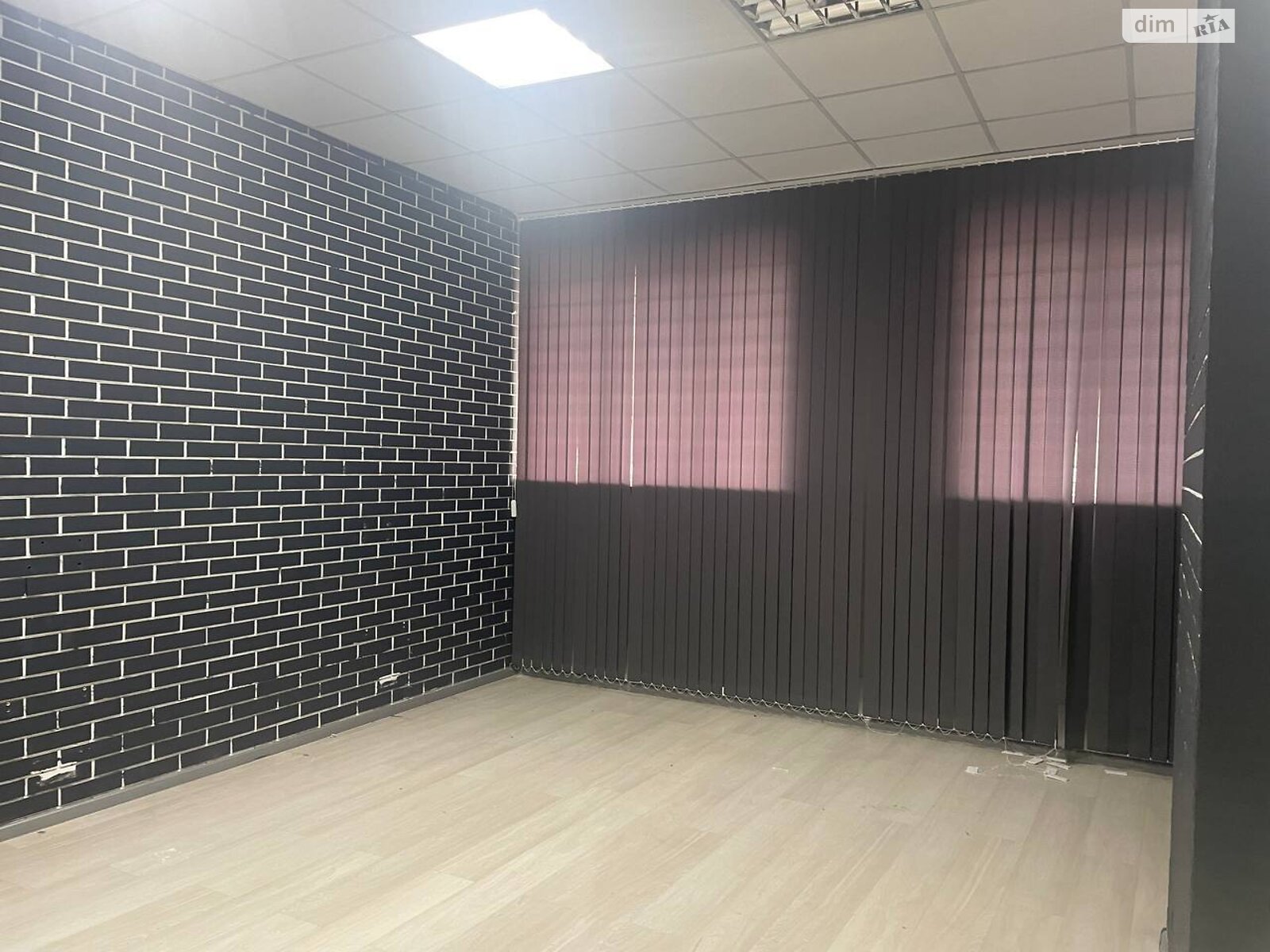 Комерційне приміщення в Ірпені, здам в оренду по Університетська (Карла Маркса) вулиця 33А, район Ірпінь, ціна: 15 000 грн за об’єкт фото 1