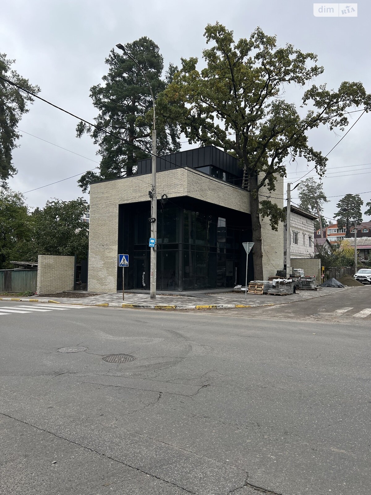 Коммерческое помещение в Ирпене, сдам в аренду по Университетская (Карла Маркса) улица, район Ирпень, цена: 210 350 грн за объект фото 1