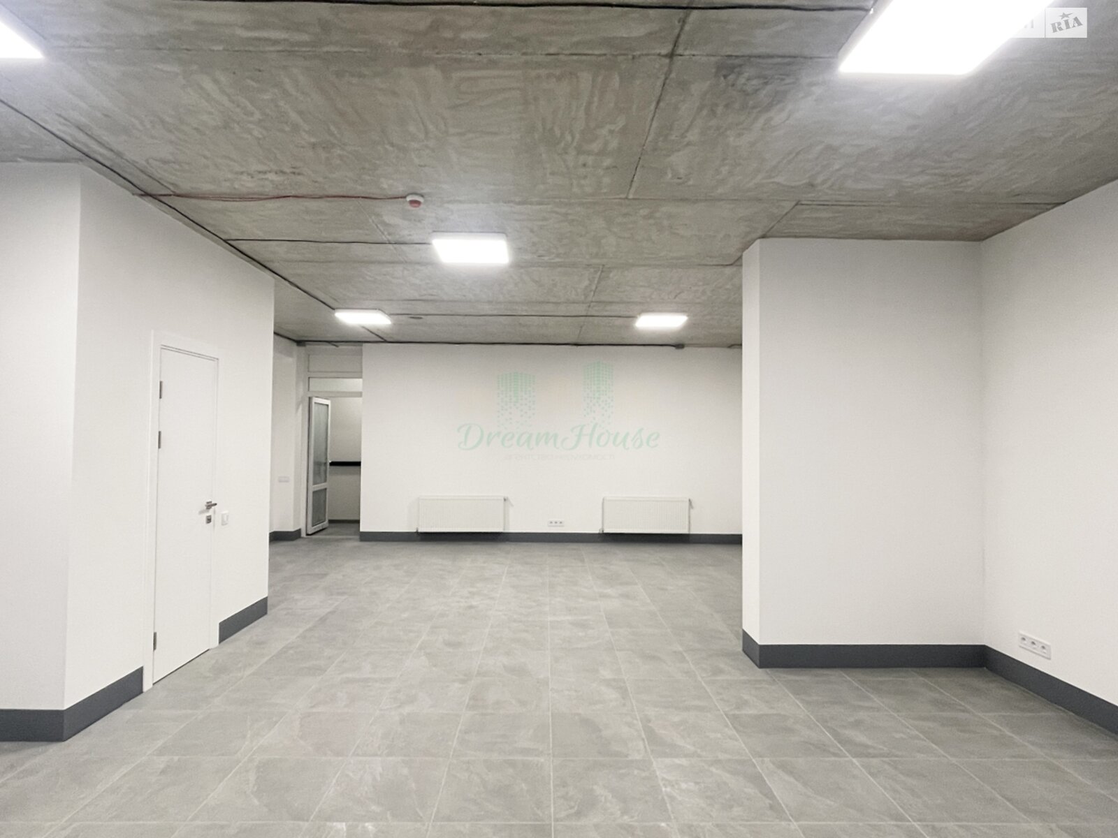 Коммерческое помещение в Ирпене, сдам в аренду по Университетская (Карла Маркса) улица 3/2, район Ирпень, цена: 20 000 грн за объект фото 1 Коммерческое помещение в Ирпене, сдам в аренду по Университетская (Карла Маркса) улица 3/2, район Ирпень, цена: 20 000 грн за объект фото 1