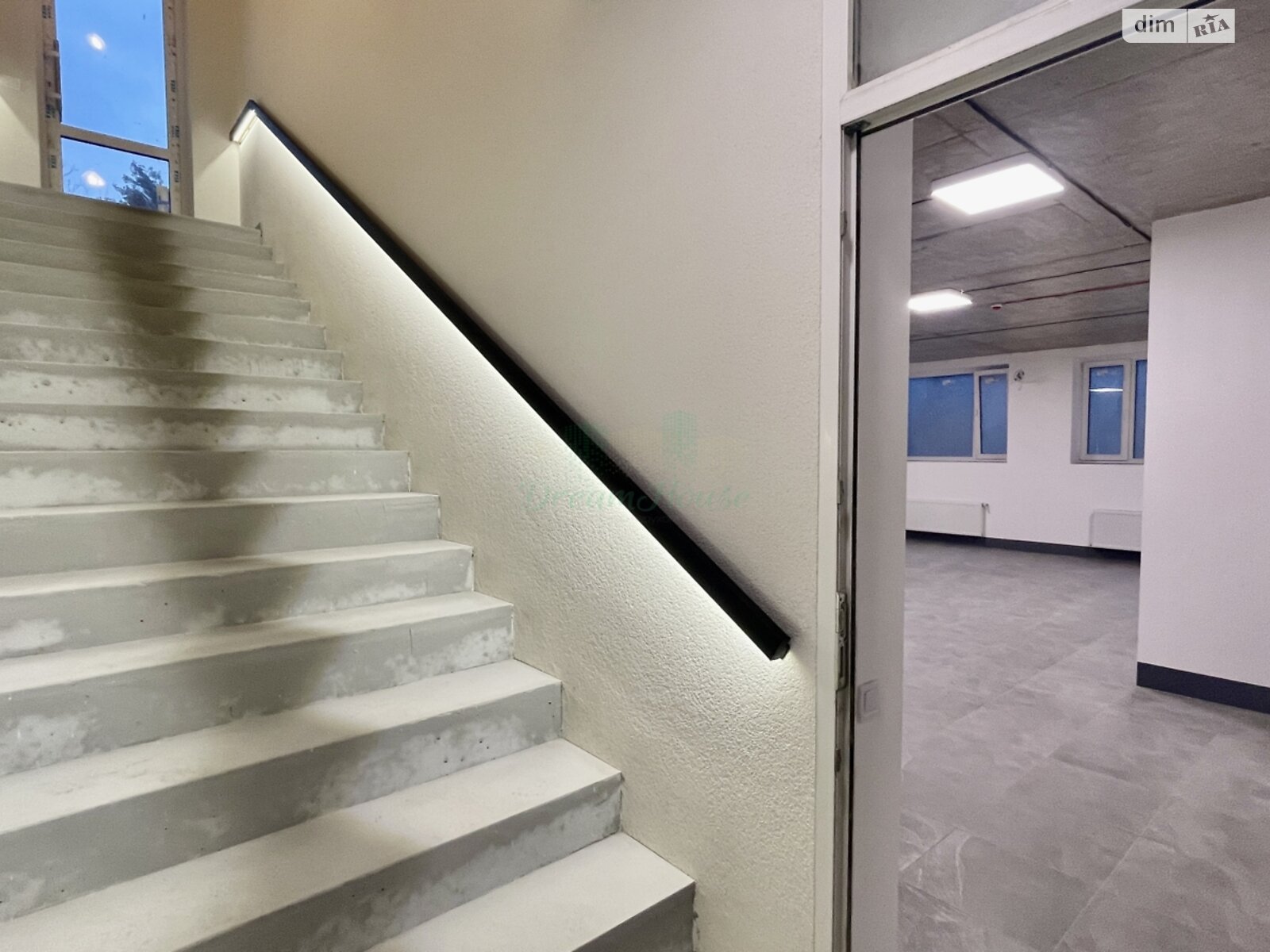 Коммерческое помещение в Ирпене, сдам в аренду по Университетская (Карла Маркса) улица 3/2, район Ирпень, цена: 20 000 грн за объект фото 1 Коммерческое помещение в Ирпене, сдам в аренду по Университетская (Карла Маркса) улица 3/2, район Ирпень, цена: 20 000 грн за объект фото 1