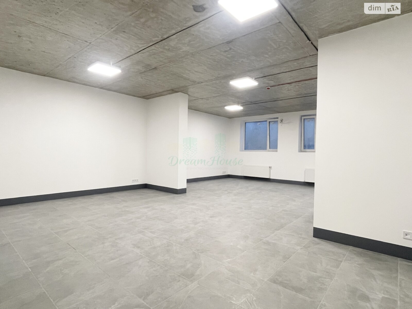 Коммерческое помещение в Ирпене, сдам в аренду по Университетская (Карла Маркса) улица 3/2, район Ирпень, цена: 20 000 грн за объект фото 1 Коммерческое помещение в Ирпене, сдам в аренду по Университетская (Карла Маркса) улица 3/2, район Ирпень, цена: 20 000 грн за объект фото 1