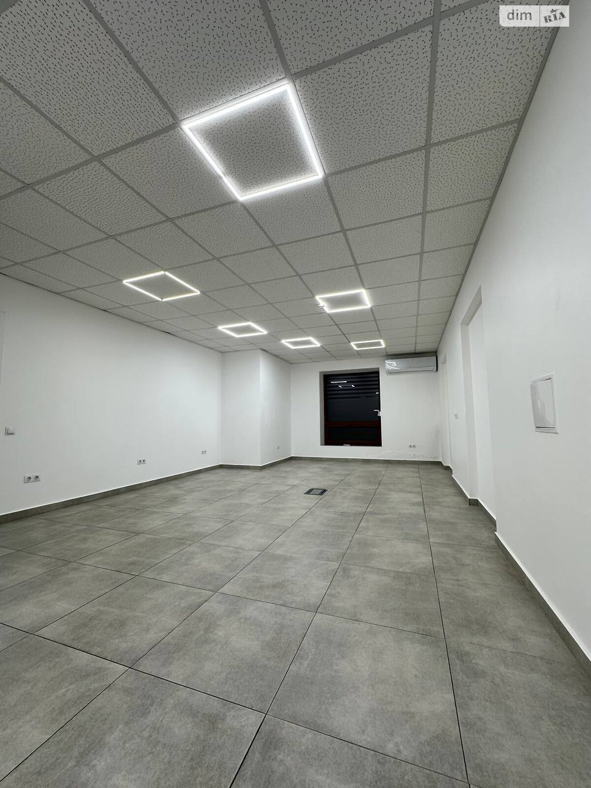 Коммерческое помещение в Ивано-Франковске, сдам в аренду по Национальной Гвардии улица 14У, район Арсенал, цена: 18 000 грн за объект фото 1 Коммерческое помещение в Ивано-Франковске, сдам в аренду по Национальной Гвардии улица 14У, район Арсенал, цена: 18 000 грн за объект фото 1