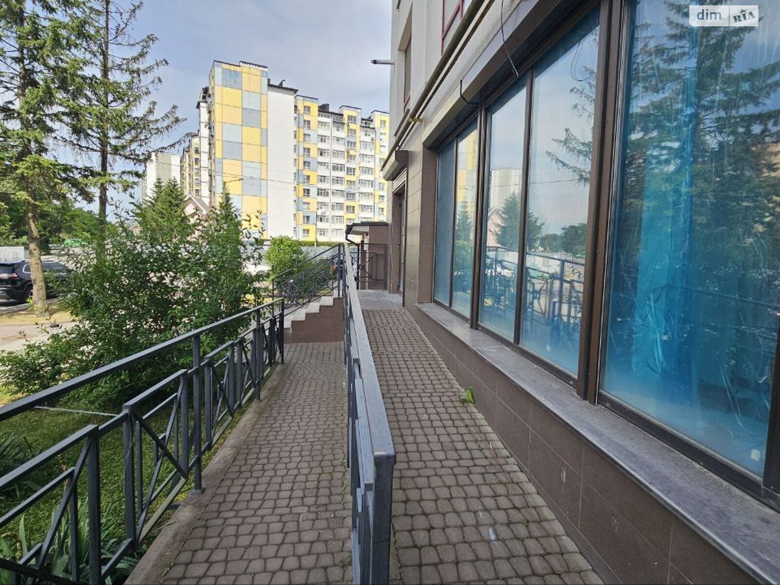 Коммерческое помещение в Ивано-Франковске, сдам в аренду по Бастионна улица 1, район Бам, цена: 31 650 грн за объект фото 1