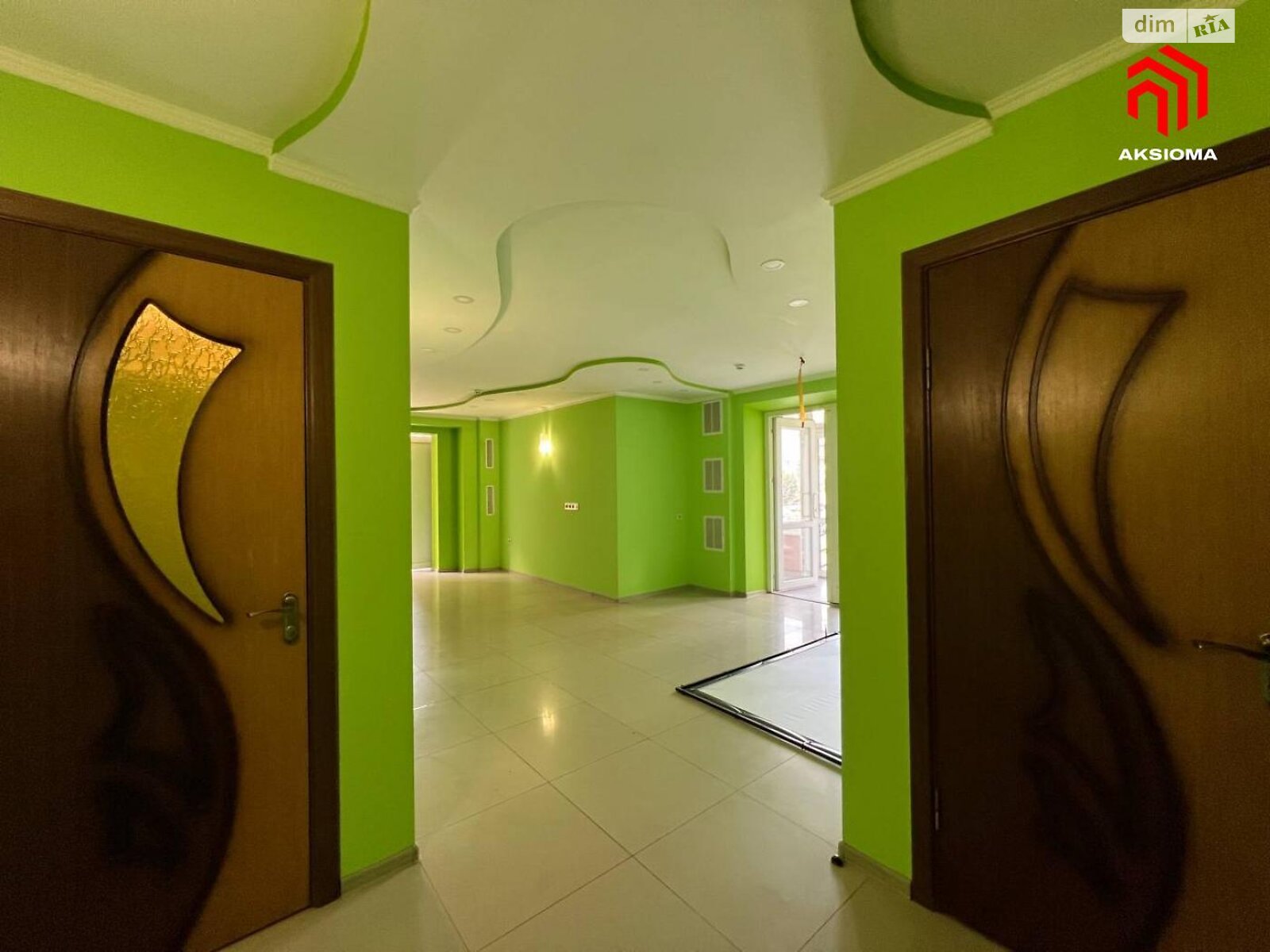 Коммерческое помещение в Ивано-Франковске, сдам в аренду по Довженка, район Бам, цена: 30 000 грн за объект фото 1