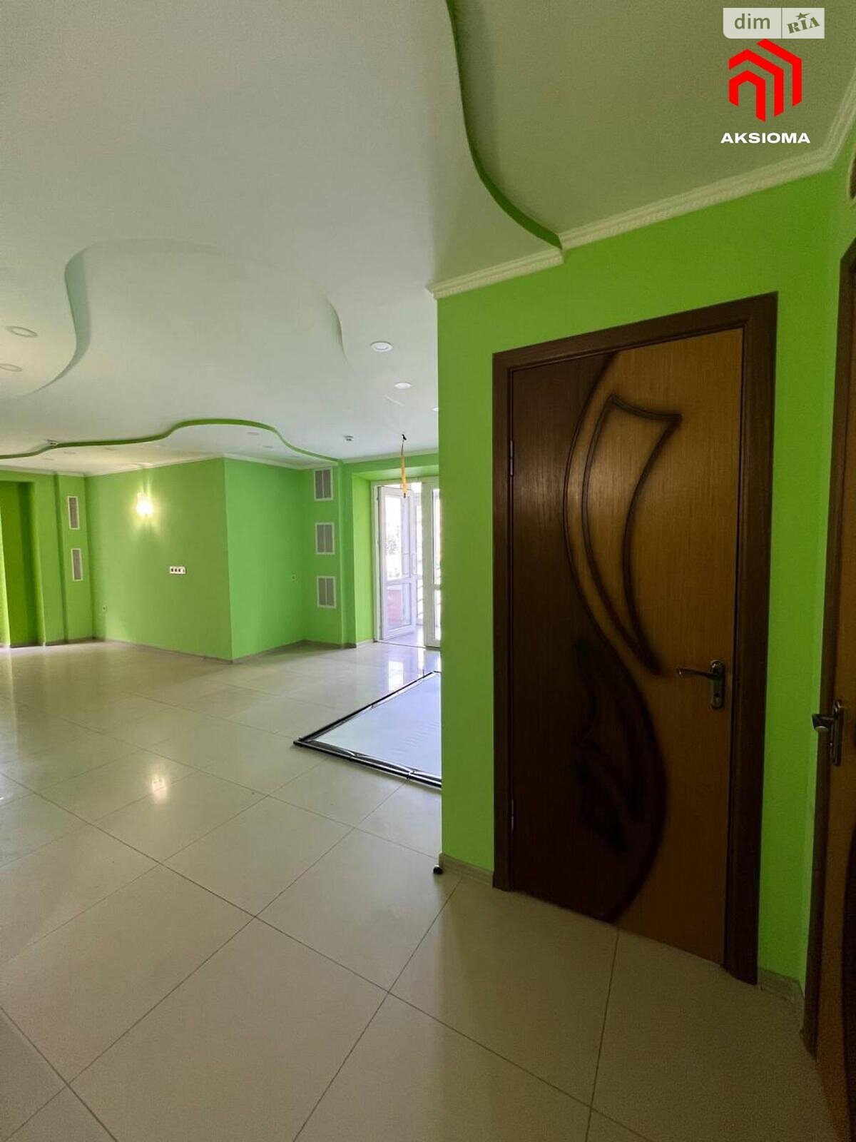 Коммерческое помещение в Ивано-Франковске, сдам в аренду по Довженка, район Бам, цена: 30 000 грн за объект фото 1