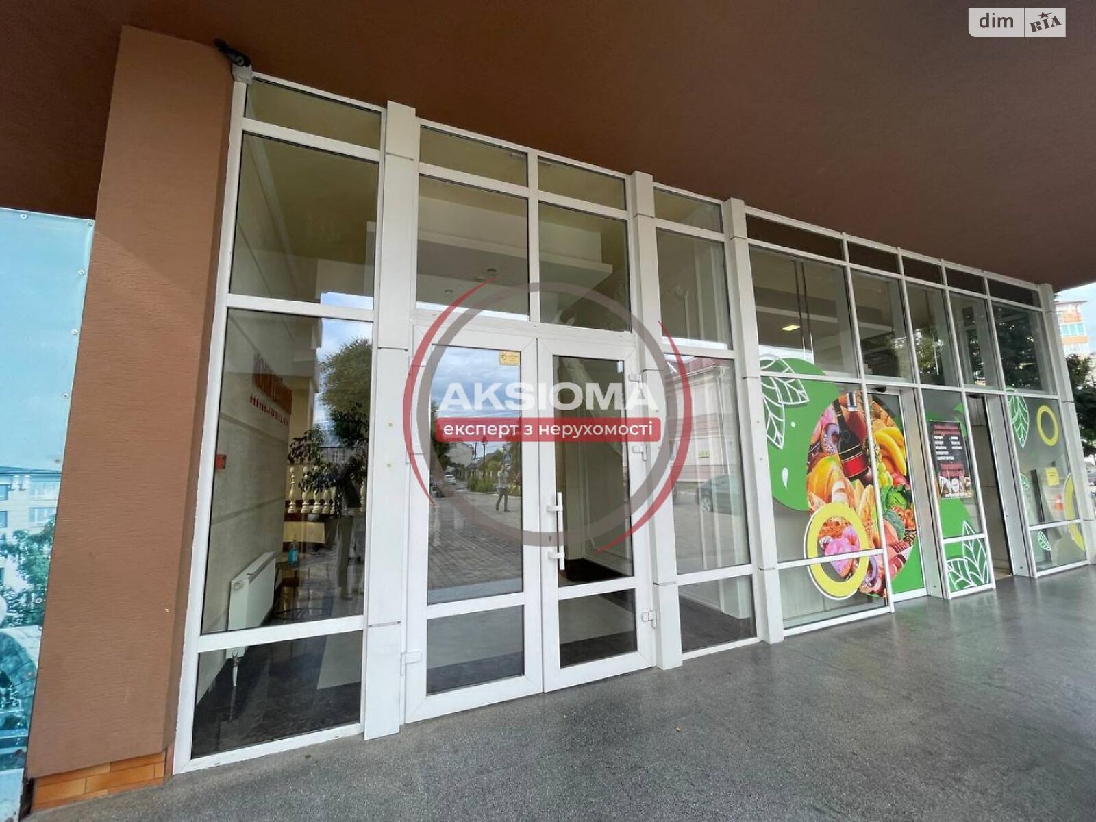 Коммерческое помещение в Ивано-Франковске, сдам в аренду по Дворская улица, район Бам, цена: 207 000 грн за объект фото 1 Коммерческое помещение в Ивано-Франковске, сдам в аренду по Дворская улица, район Бам, цена: 207 000 грн за объект фото 1