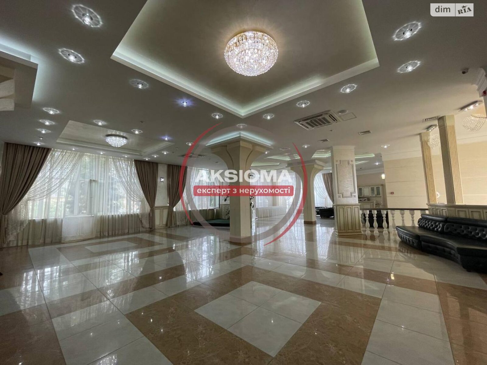 Коммерческое помещение в Ивано-Франковске, сдам в аренду по Дворская улица, район Бам, цена: 207 000 грн за объект фото 1 Коммерческое помещение в Ивано-Франковске, сдам в аренду по Дворская улица, район Бам, цена: 207 000 грн за объект фото 1