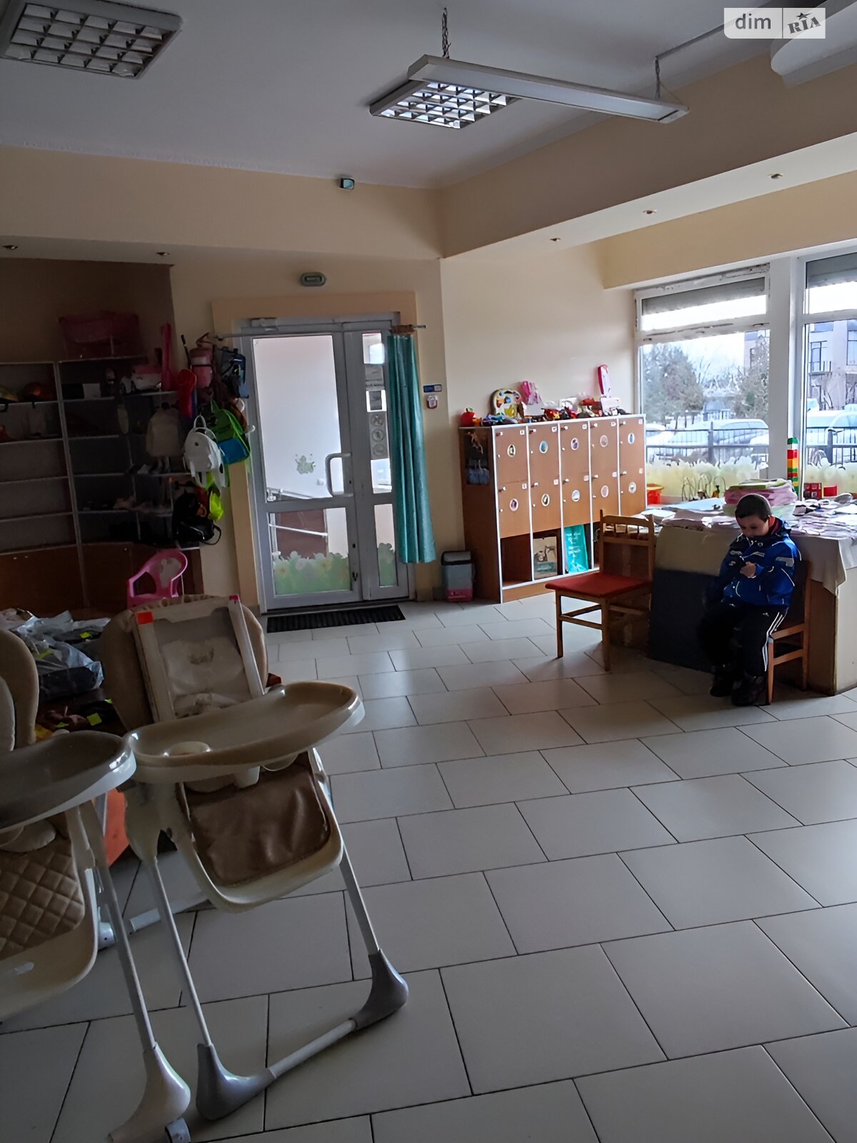 Комерційне приміщення в Івано-Франківську, здам в оренду по вул. Івасюка 78, район Брати, ціна: 20 000 грн за об’єкт фото 1 Комерційне приміщення в Івано-Франківську, здам в оренду по вул. Івасюка 78, район Брати, ціна: 20 000 грн за об’єкт фото 1