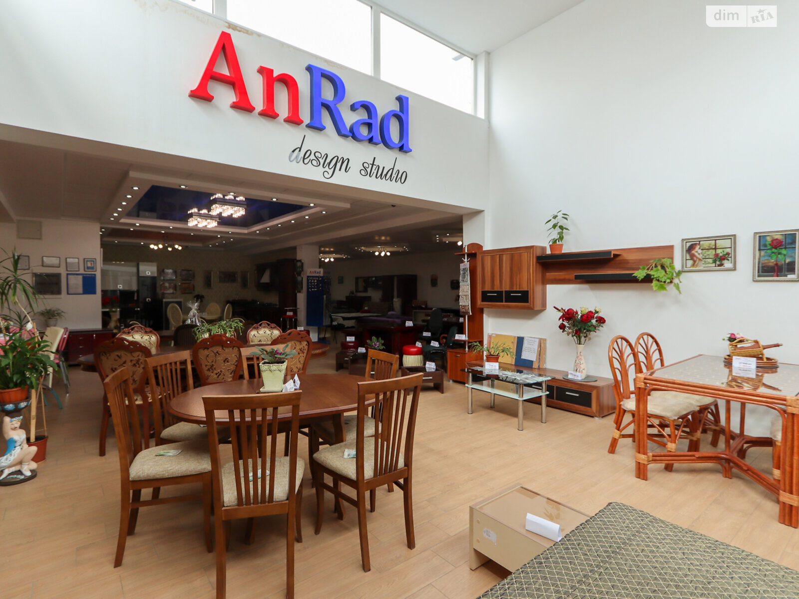 Комерційне приміщення в Івано-Франківську, здам в оренду по Івасюка вулиця 26А, район undefined, ціна: 48 000 грн за об’єкт фото 1