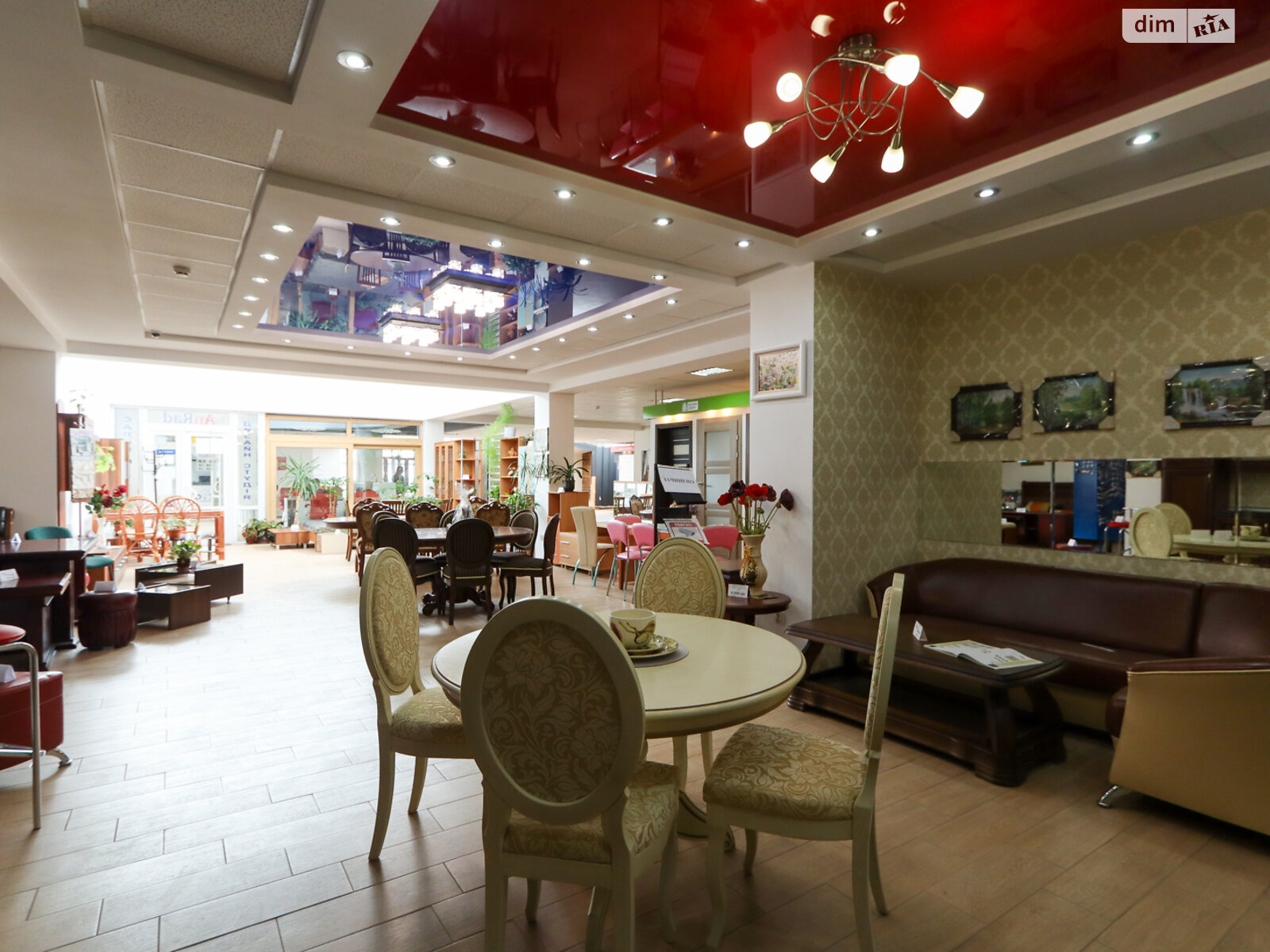 Комерційне приміщення в Івано-Франківську, здам в оренду по Івасюка вулиця 26А, район undefined, ціна: 48 000 грн за об’єкт фото 1