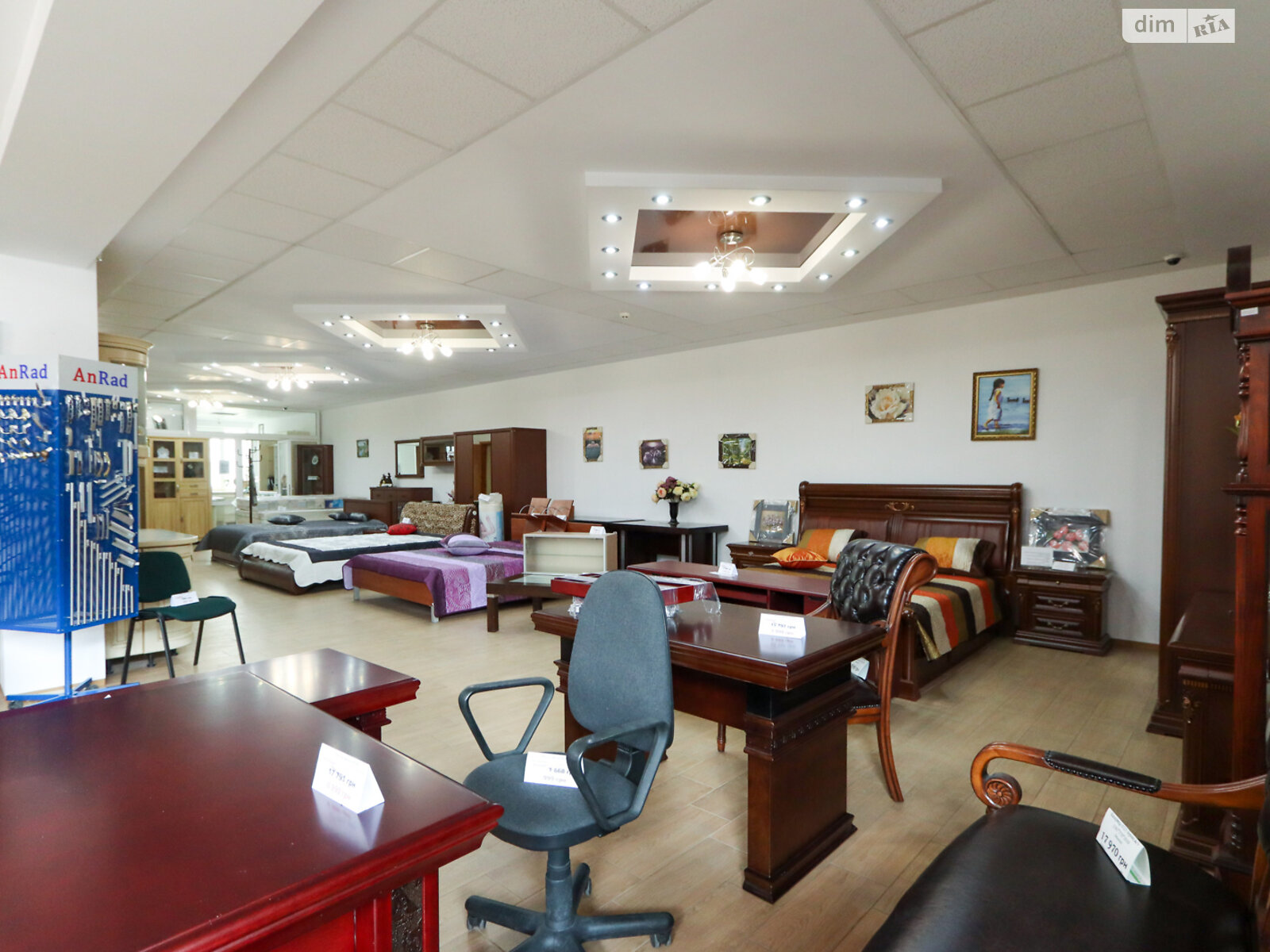 Комерційне приміщення в Івано-Франківську, здам в оренду по Івасюка вулиця 26А, район undefined, ціна: 48 000 грн за об’єкт фото 1