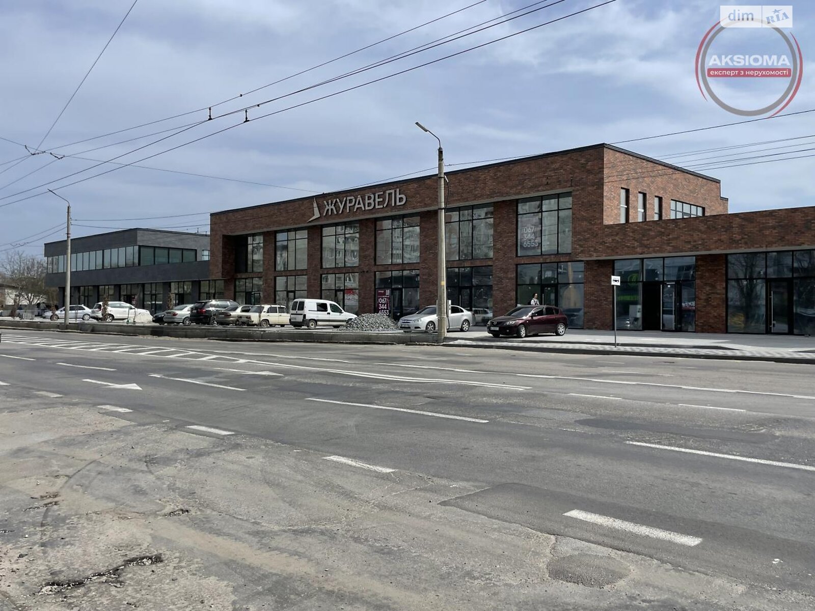Комерційне приміщення в Івано-Франківську, здам в оренду по Івасюка вулиця, район Каскад, ціна: 207 427 грн за об’єкт фото 1 Комерційне приміщення в Івано-Франківську, здам в оренду по Івасюка вулиця, район Каскад, ціна: 207 427 грн за об’єкт фото 1