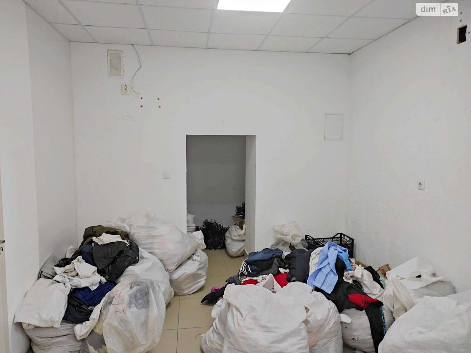 Коммерческое помещение в Ивано-Франковске, сдам в аренду по Ивасюка улица 11, район Каскад, цена: 24 000 грн за объект фото 1 Коммерческое помещение в Ивано-Франковске, сдам в аренду по Ивасюка улица 11, район Каскад, цена: 24 000 грн за объект фото 1