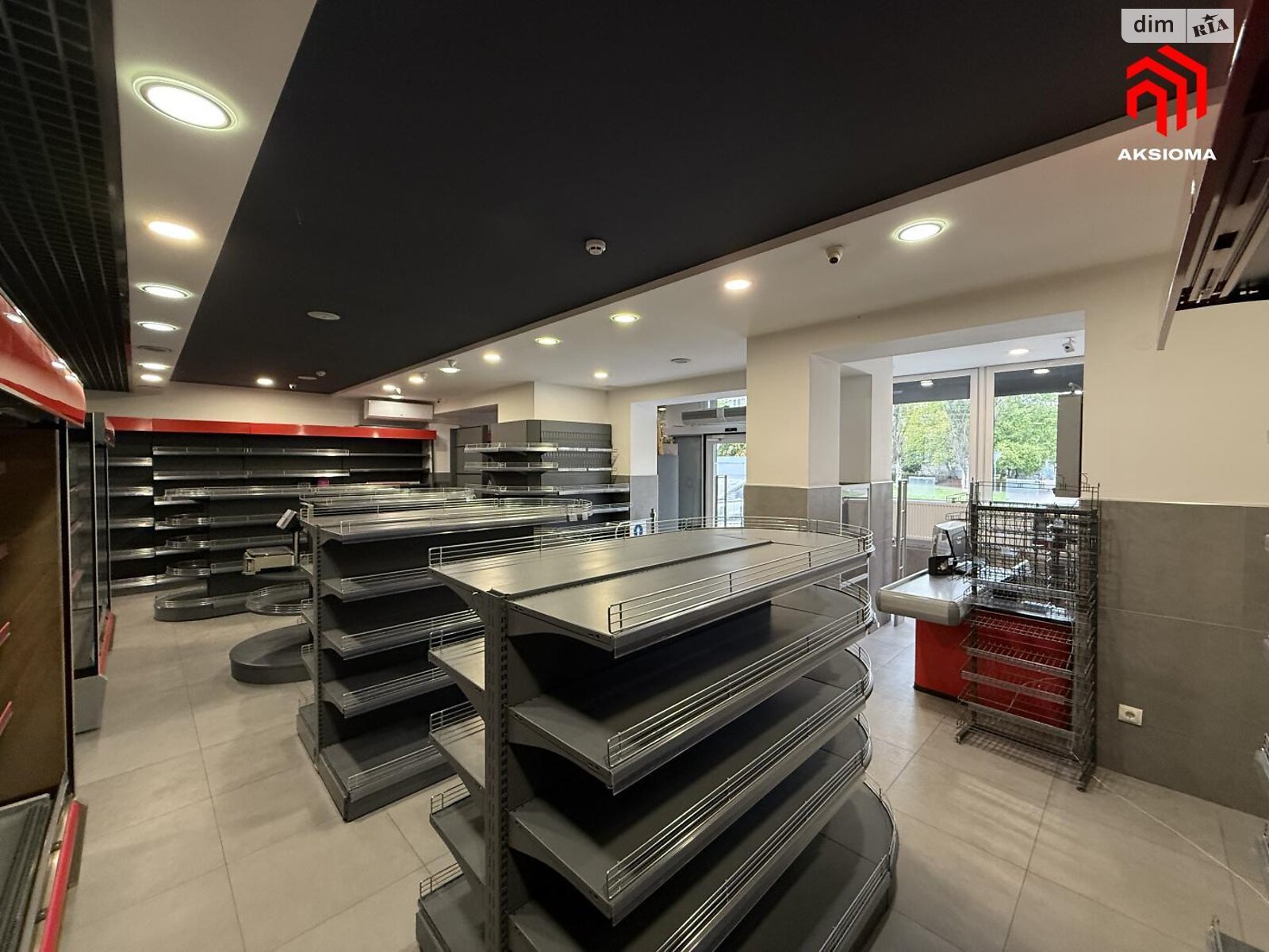 Коммерческое помещение в Ивано-Франковске, сдам в аренду по Миколайчука, район Каскад, цена: 72 500 грн за объект фото 1