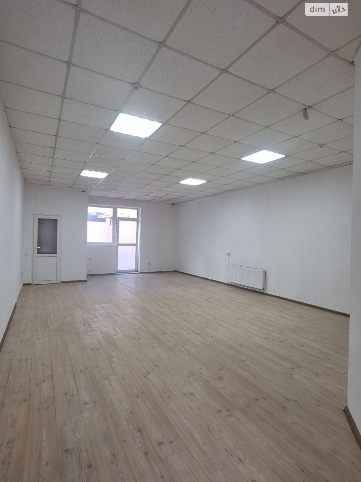 Коммерческое помещение в Ивано-Франковске, сдам в аренду по Героїв Херсона (Ушинского) улица 4Г, район Княгинин, цена: 15 000 грн за объект фото 1