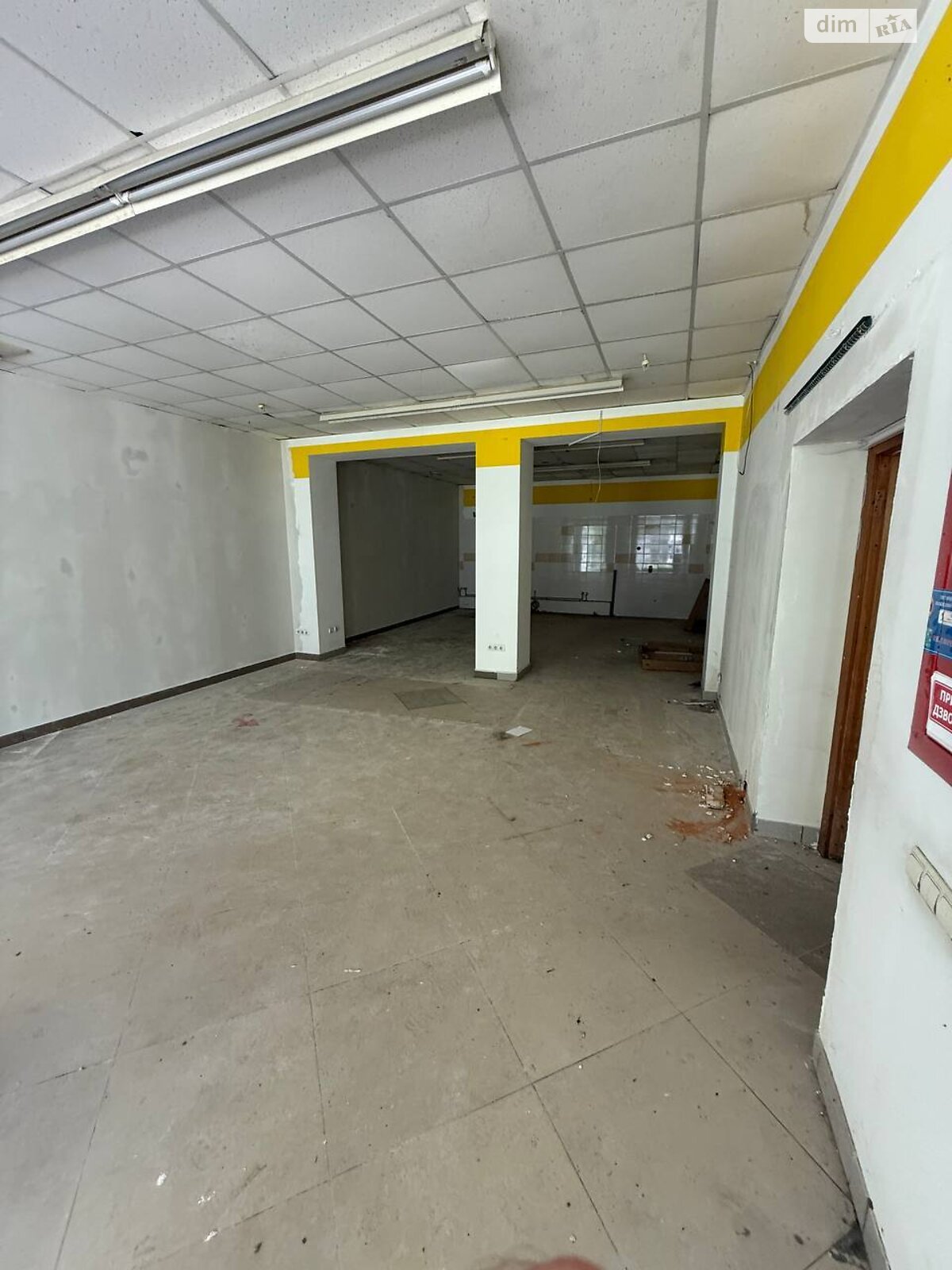 Коммерческое помещение в Ивано-Франковске, сдам в аренду по Карпатская улица, район Княгинин, цена: 40 000 грн за объект фото 1