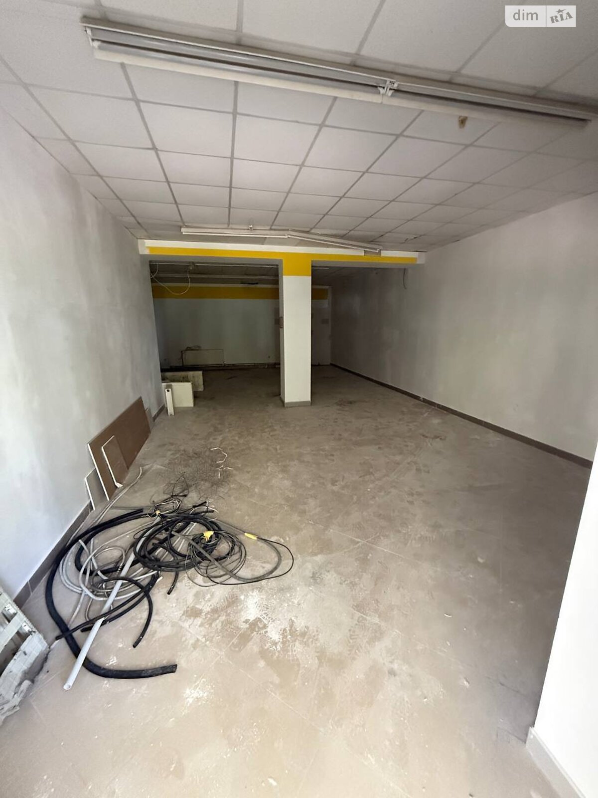 Коммерческое помещение в Ивано-Франковске, сдам в аренду по Карпатская улица, район Княгинин, цена: 40 000 грн за объект фото 1