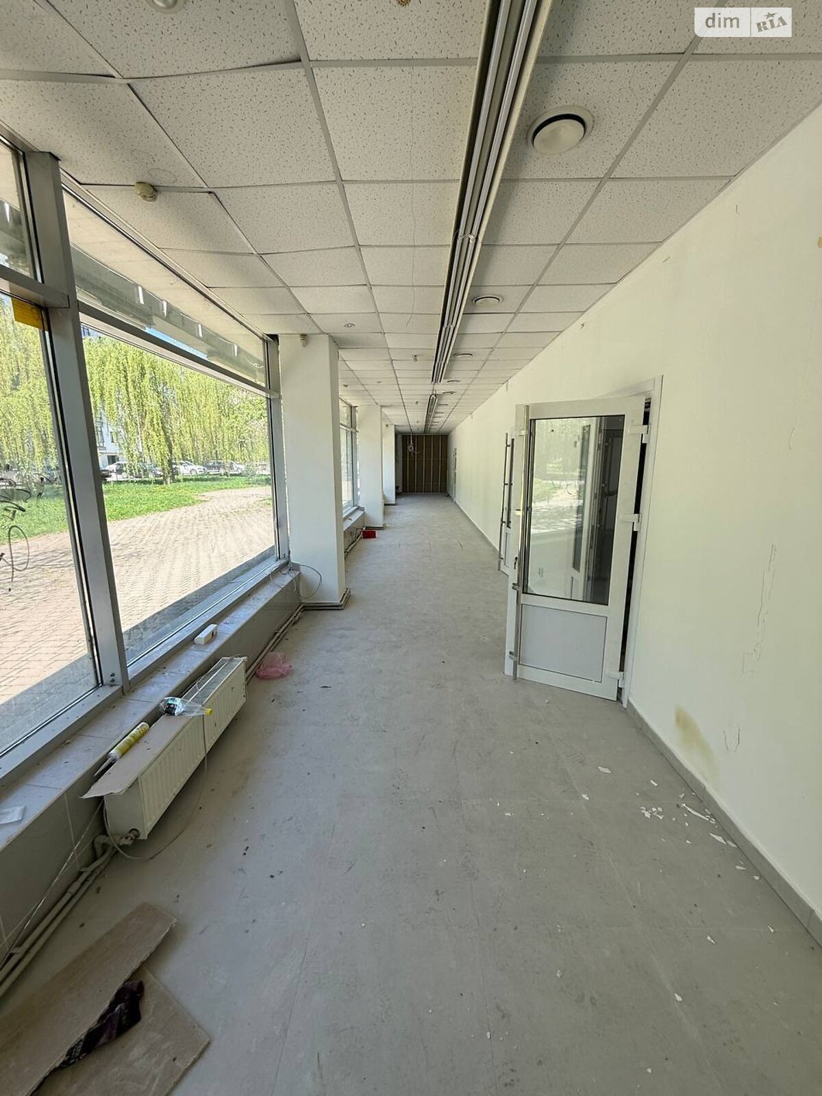 Коммерческое помещение в Ивано-Франковске, сдам в аренду по Карпатская улица, район Княгинин, цена: 40 000 грн за объект фото 1