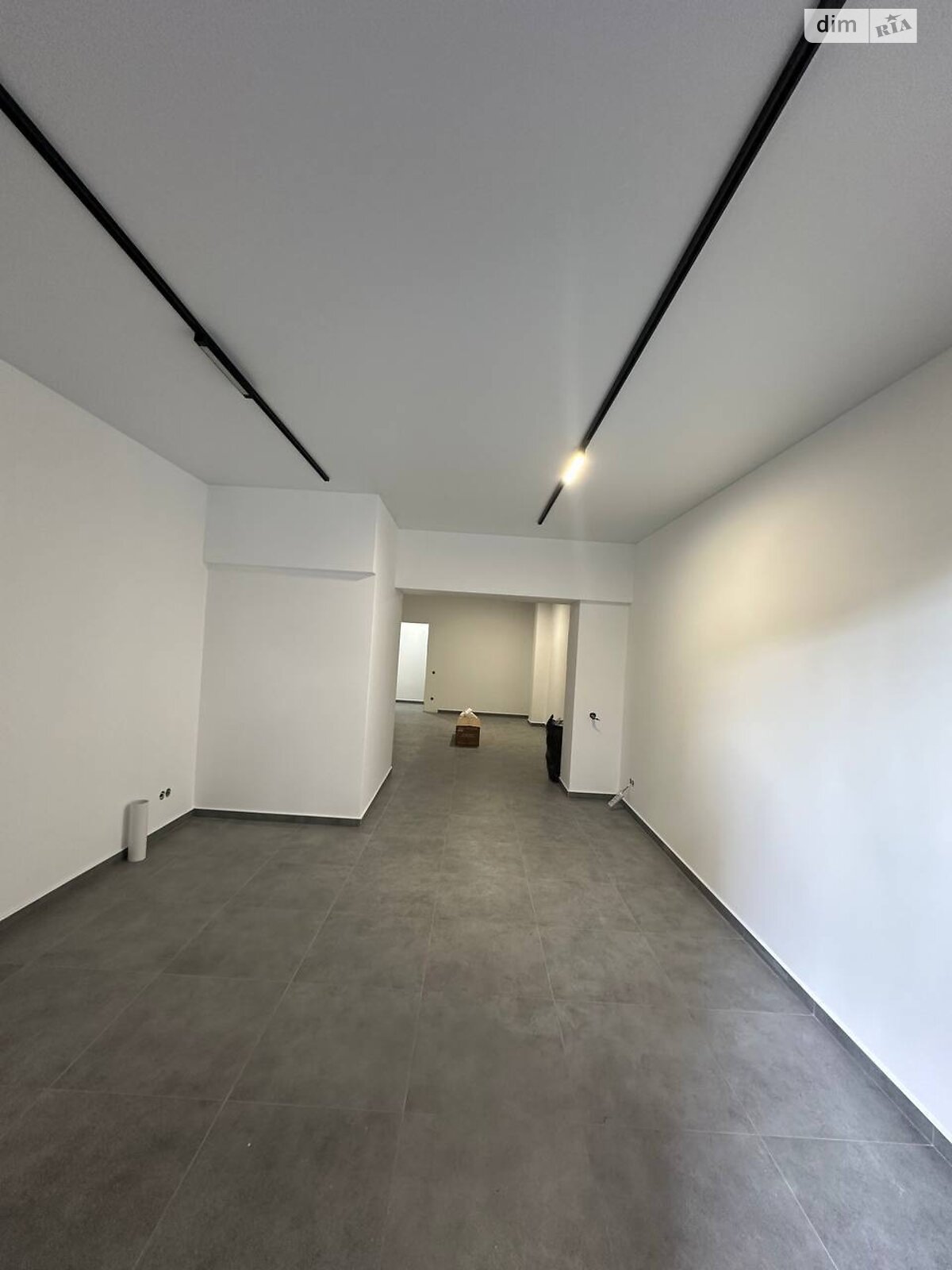 Коммерческое помещение в Ивано-Франковске, сдам в аренду по Княгинин улица 44, район Княгинин, цена: 21 075 грн за объект фото 1 Коммерческое помещение в Ивано-Франковске, сдам в аренду по Княгинин улица 44, район Княгинин, цена: 21 075 грн за объект фото 1