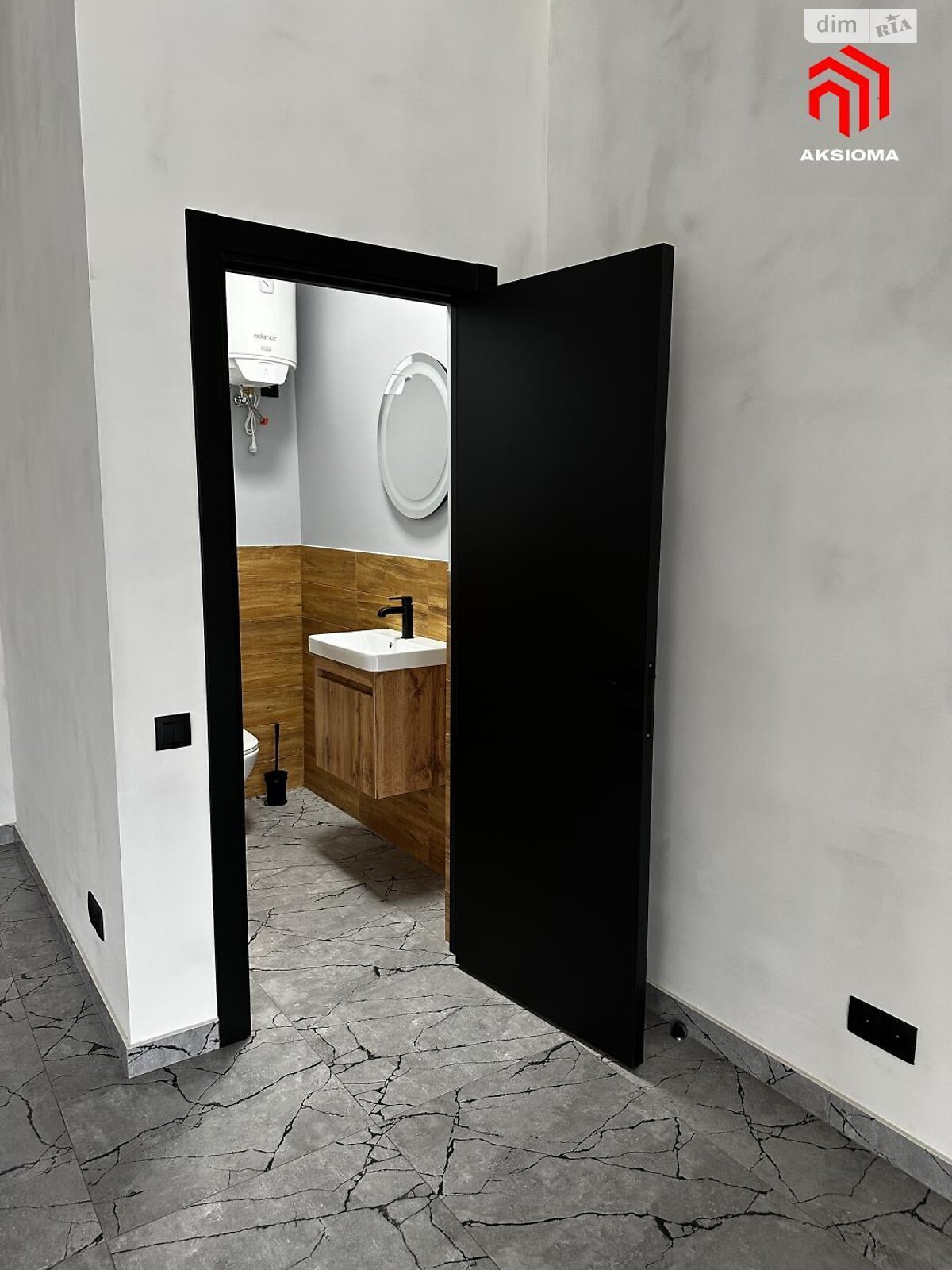 Коммерческое помещение в Ивано-Франковске, сдам в аренду по Ковпака улица, район Княгинин, цена: 29 505 грн за объект фото 1