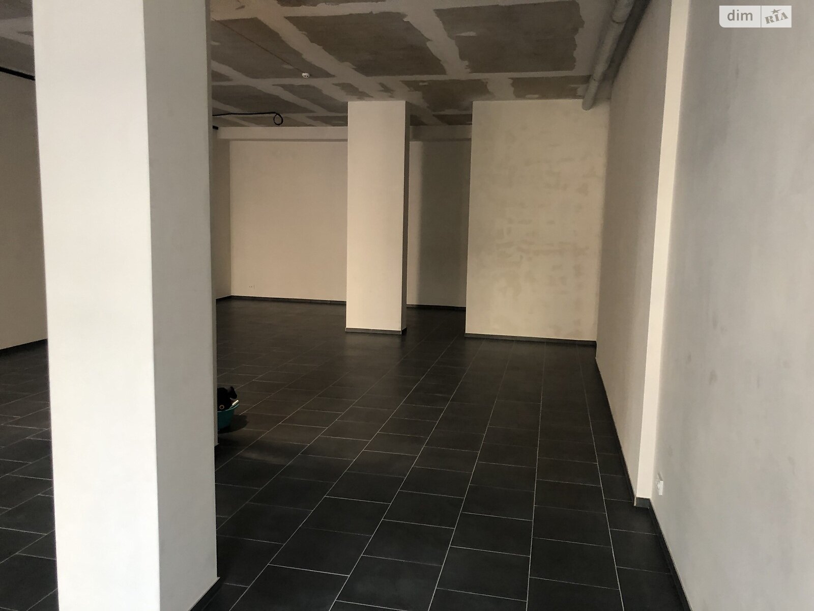 Коммерческое помещение в Ивано-Франковске, сдам в аренду по Юліана Пелеша (Крайковского) улица 3 корпус 1, район Княгинин, цена: 41 500 грн за объект фото 1 Коммерческое помещение в Ивано-Франковске, сдам в аренду по Юліана Пелеша (Крайковского) улица 3 корпус 1, район Княгинин, цена: 41 500 грн за объект фото 1