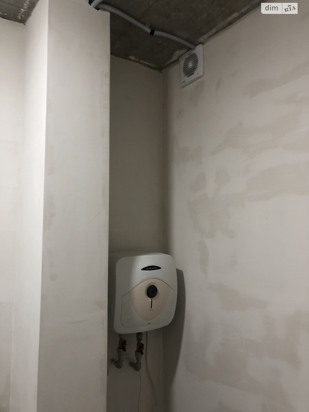 Коммерческое помещение в Ивано-Франковске, сдам в аренду по Юліана Пелеша (Крайковского) улица 3 корпус 1, район Княгинин, цена: 41 500 грн за объект фото 1 Коммерческое помещение в Ивано-Франковске, сдам в аренду по Юліана Пелеша (Крайковского) улица 3 корпус 1, район Княгинин, цена: 41 500 грн за объект фото 1