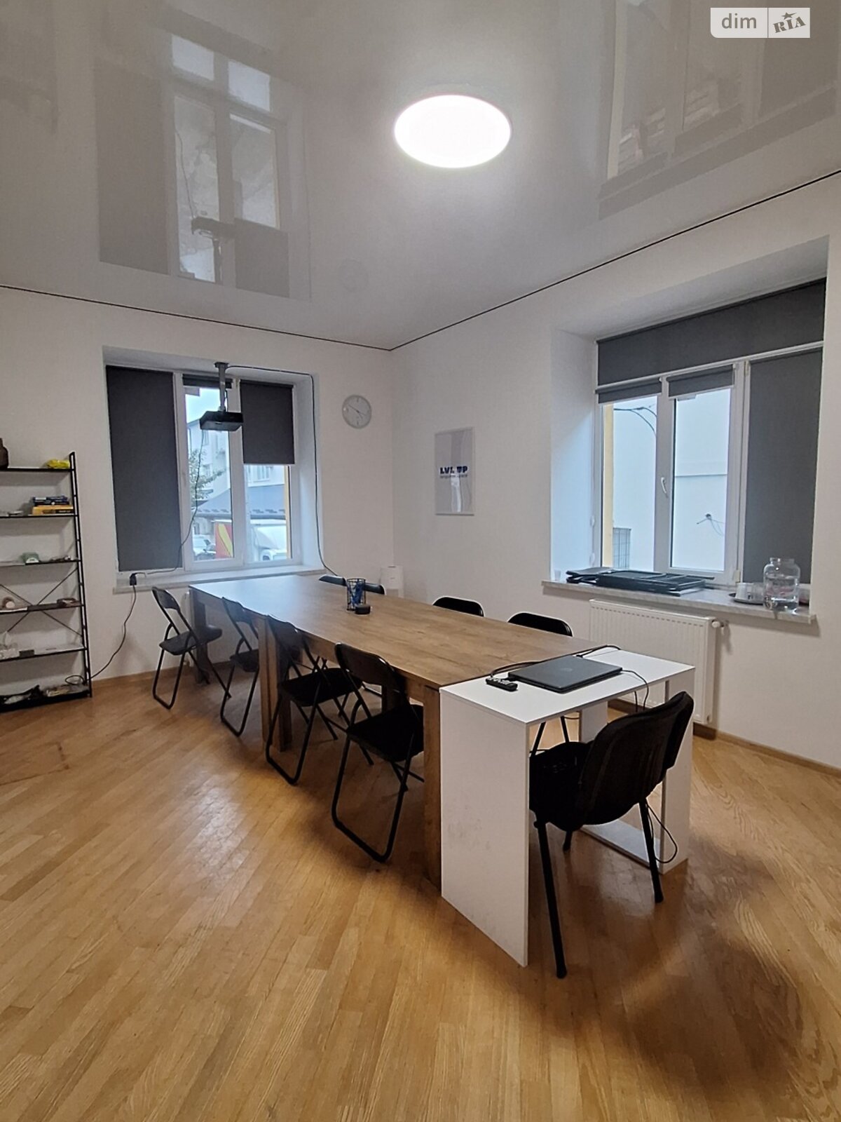 Коммерческое помещение в Ивано-Франковске, сдам в аренду по Коновальца Евгения улица 110, район Коновальца Чорновола, цена: 20 000 грн за объект фото 1 Коммерческое помещение в Ивано-Франковске, сдам в аренду по Коновальца Евгения улица 110, район Коновальца Чорновола, цена: 20 000 грн за объект фото 1