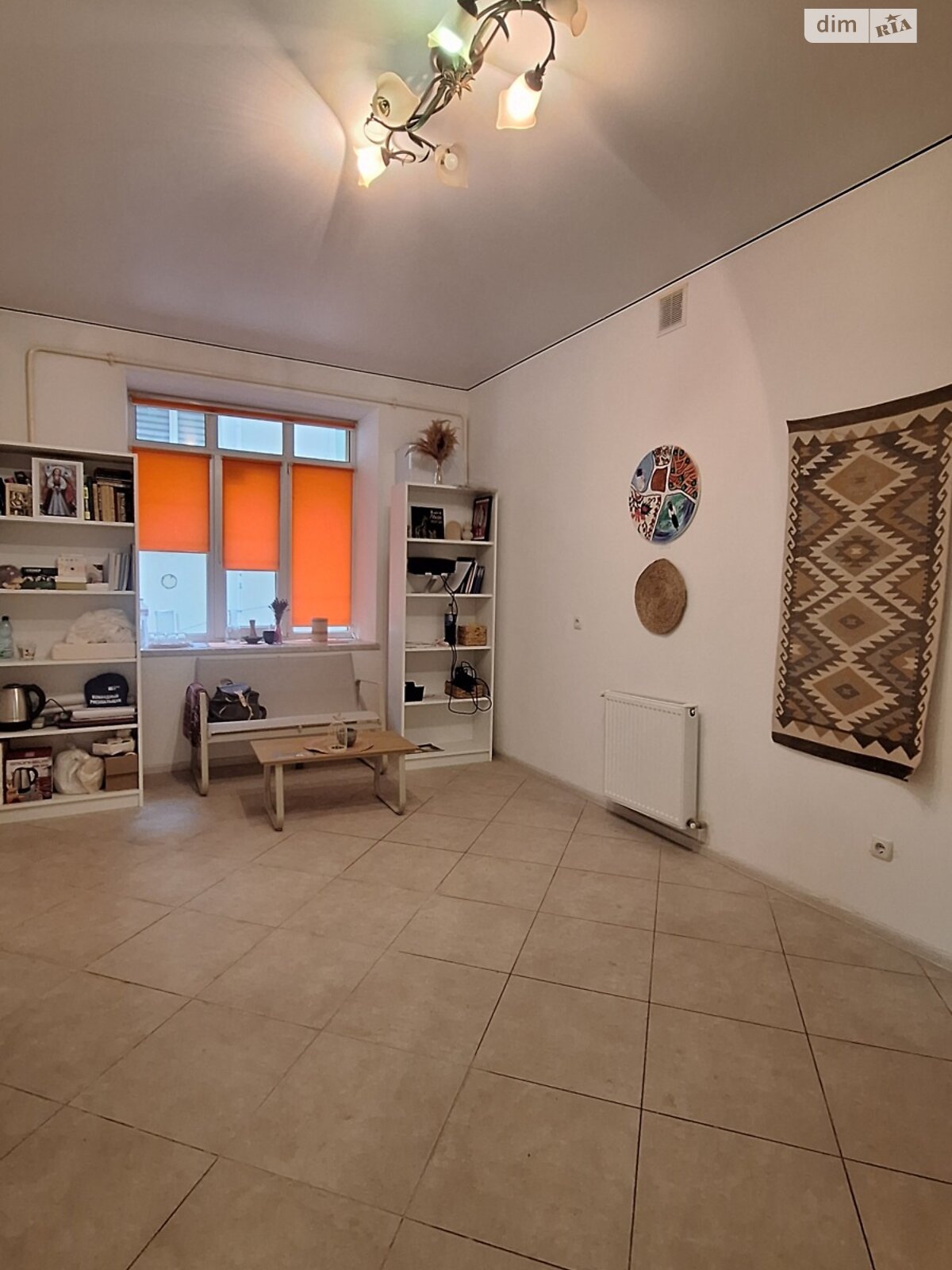 Коммерческое помещение в Ивано-Франковске, сдам в аренду по Коновальца Евгения улица 110, район Коновальца Чорновола, цена: 20 000 грн за объект фото 1 Коммерческое помещение в Ивано-Франковске, сдам в аренду по Коновальца Евгения улица 110, район Коновальца Чорновола, цена: 20 000 грн за объект фото 1