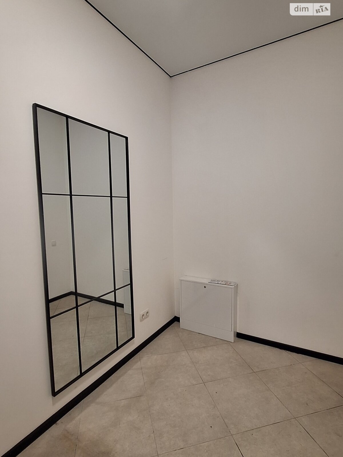 Коммерческое помещение в Ивано-Франковске, сдам в аренду по Коновальца Евгения улица 110, район Коновальца Чорновола, цена: 20 000 грн за объект фото 1 Коммерческое помещение в Ивано-Франковске, сдам в аренду по Коновальца Евгения улица 110, район Коновальца Чорновола, цена: 20 000 грн за объект фото 1