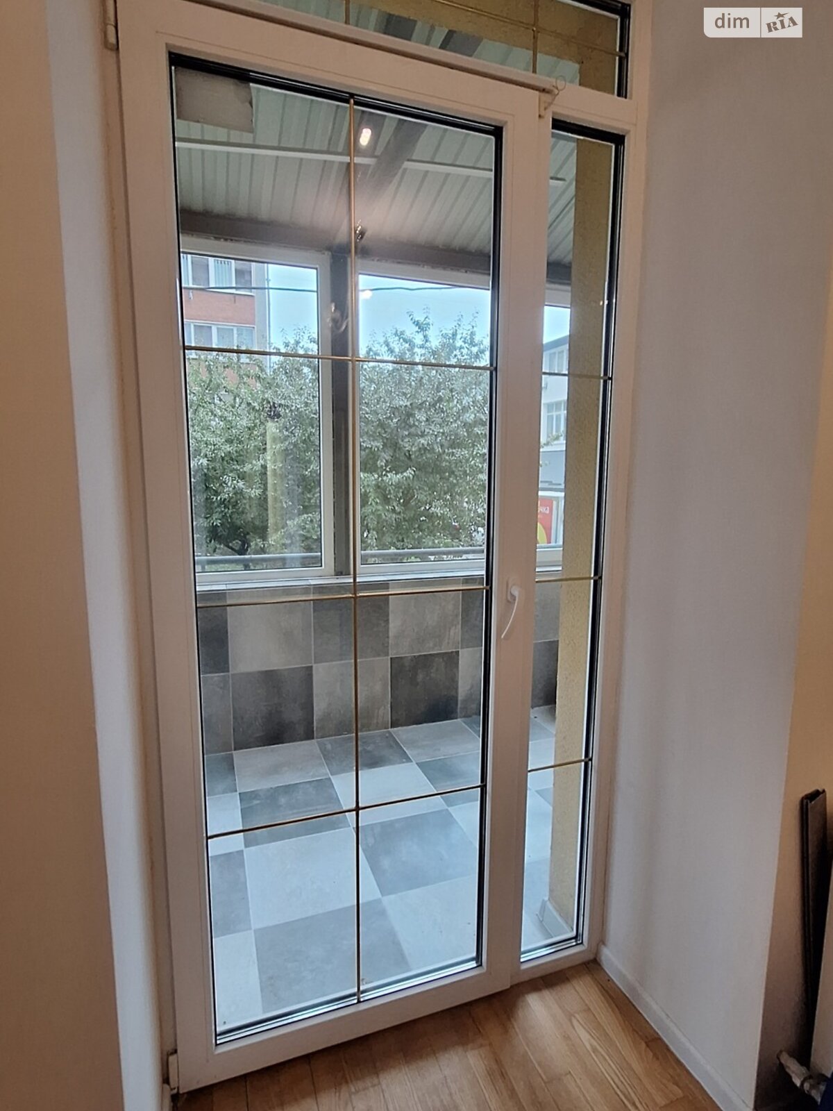 Коммерческое помещение в Ивано-Франковске, сдам в аренду по Коновальца Евгения улица 110, район Коновальца Чорновола, цена: 20 000 грн за объект фото 1 Коммерческое помещение в Ивано-Франковске, сдам в аренду по Коновальца Евгения улица 110, район Коновальца Чорновола, цена: 20 000 грн за объект фото 1