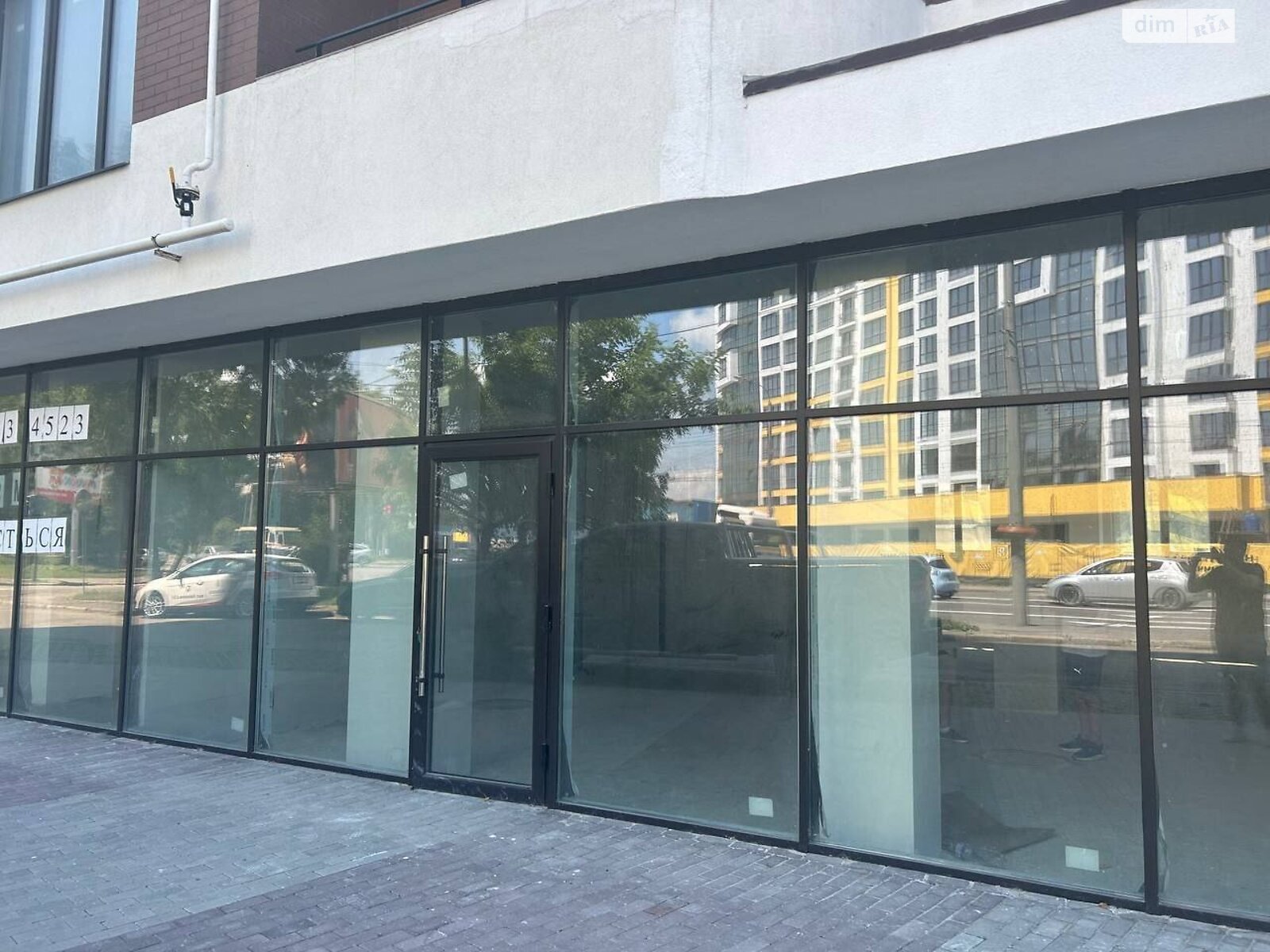 Коммерческое помещение в Ивано-Франковске, сдам в аренду по Микитинецкая улица 2, район Майзли, цена: 25 000 грн за объект фото 1