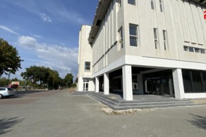 Коммерческое помещение в Ивано-Франковске, сдам в аренду по Набережна Стефаника, район Набережная, цена: 162 907 грн за объект фото 2
